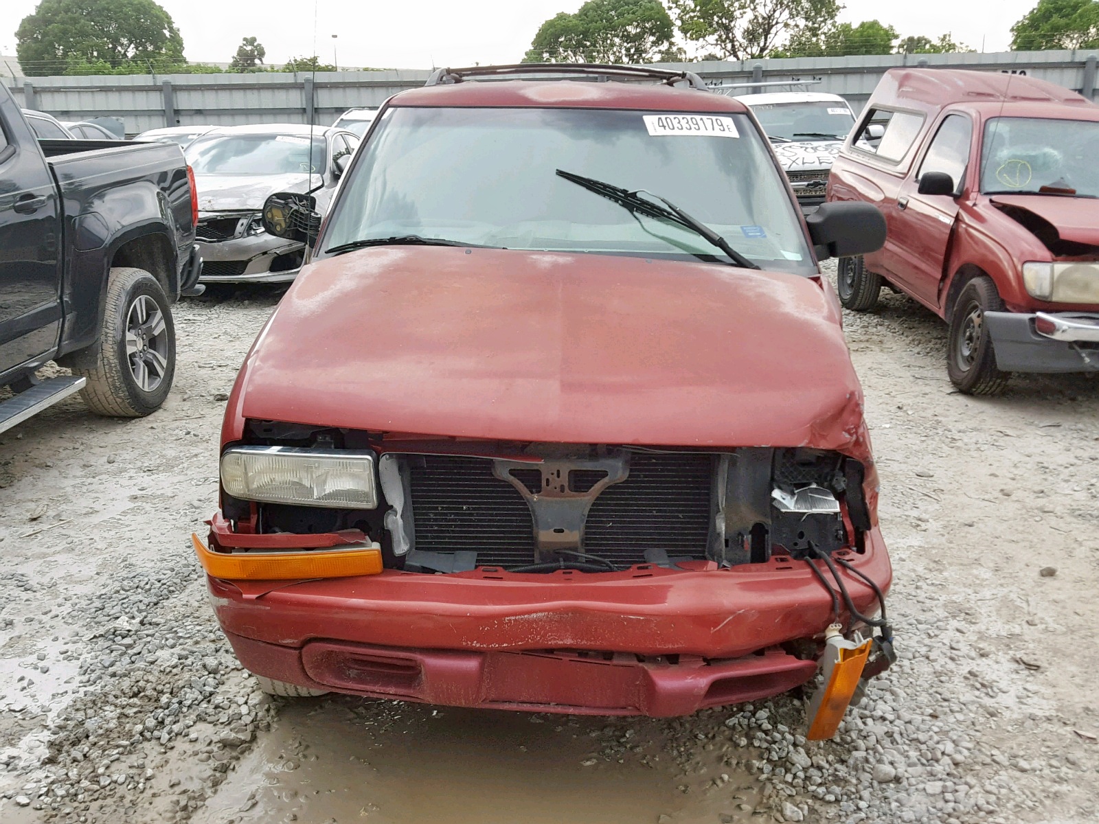 2001 Chevrolet Blazer VIN: 1GNCS18W71K105864 Lot: 65850814