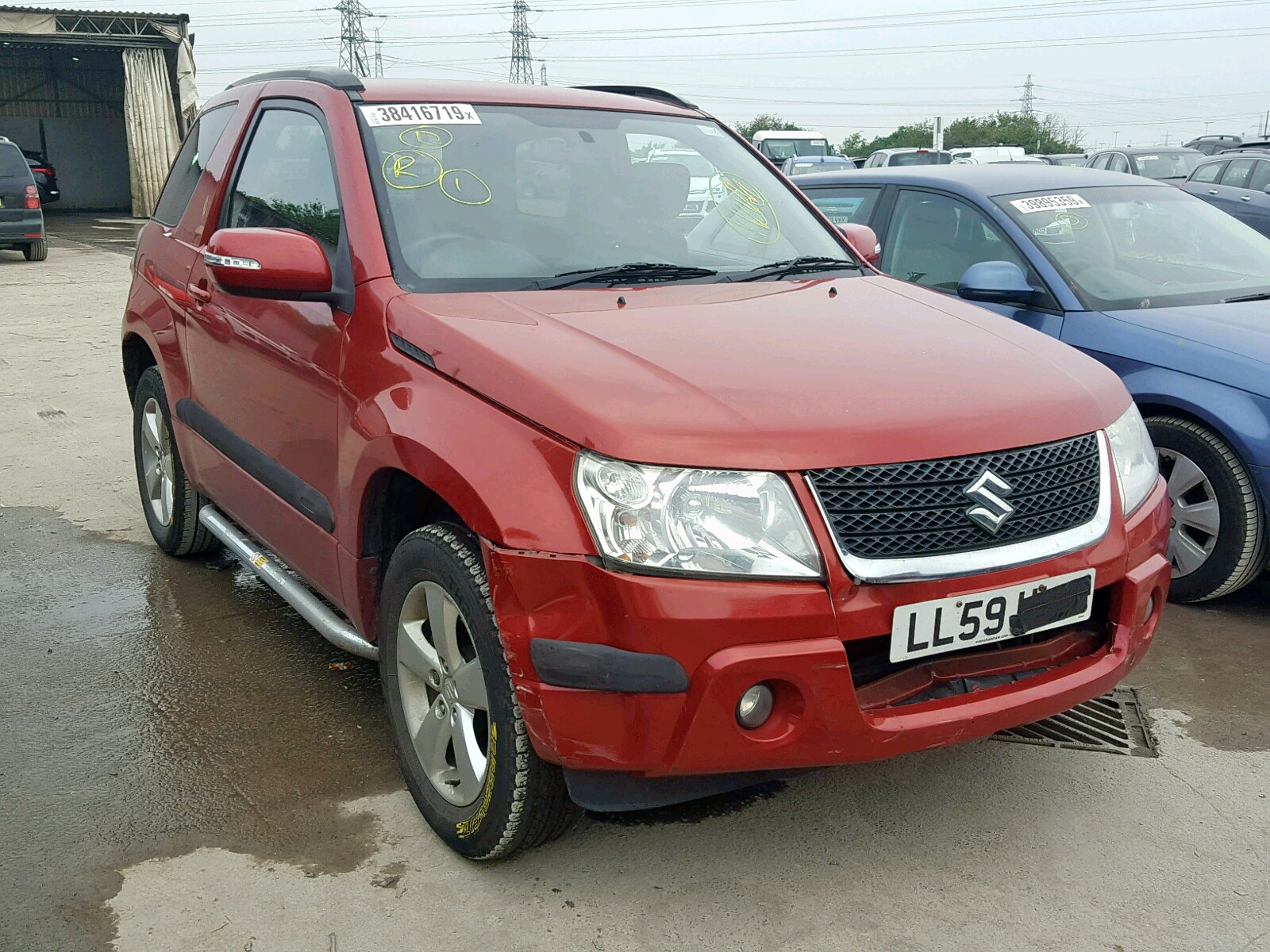 Suzuki grand vita