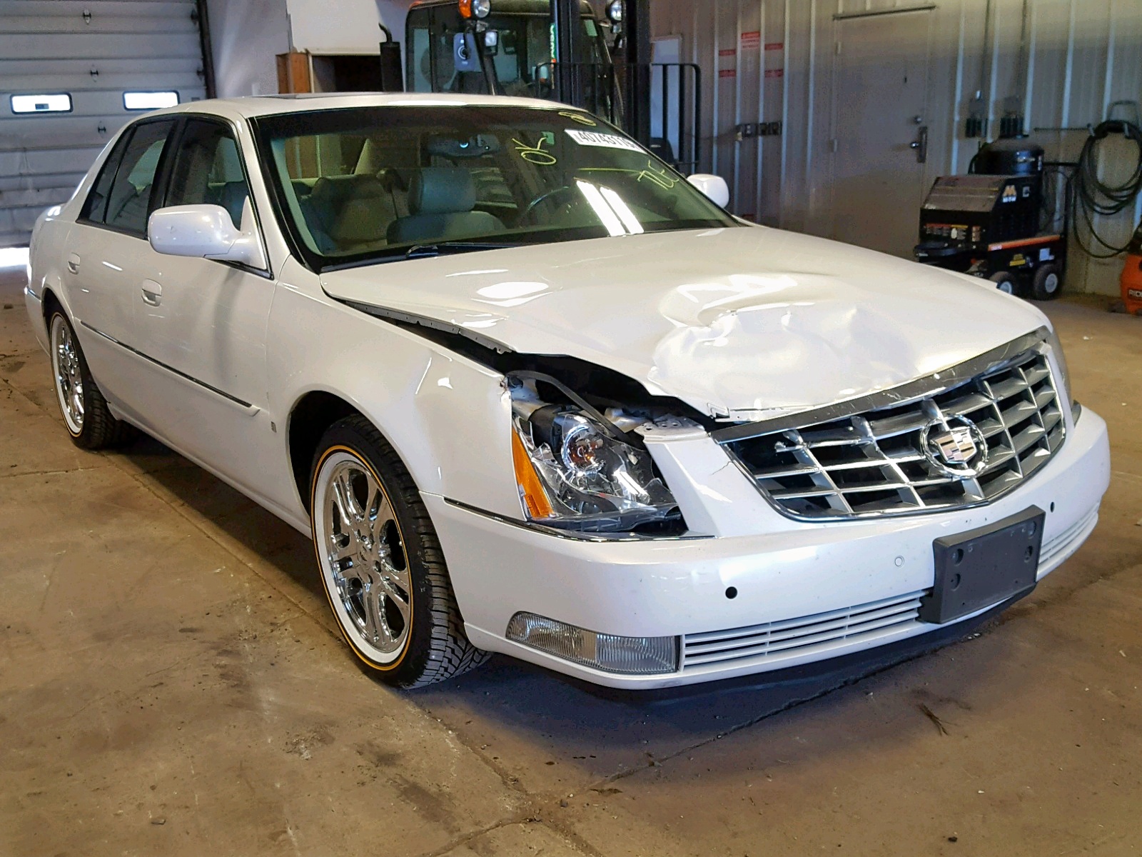 CADILLAC DTS 2006, 1G6KD57Y46U119731 — Auto Auction Spot