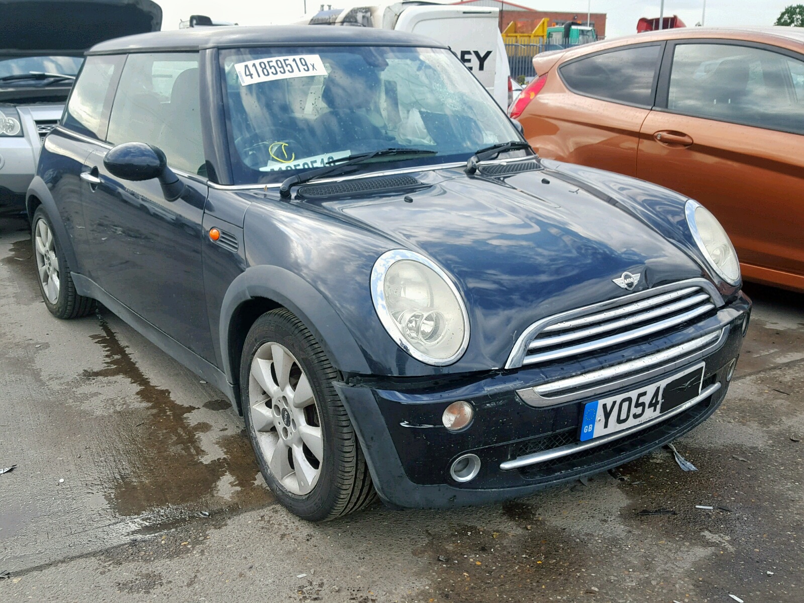 2004 MINI MINI COOPE for sale at Copart UK - Salvage Car Auctions