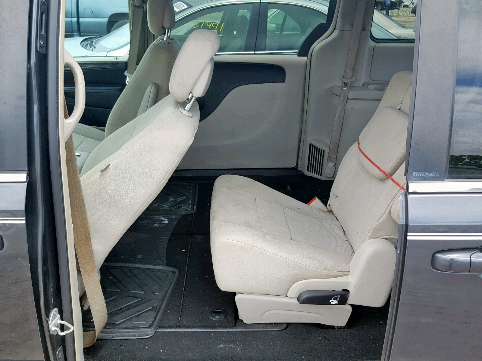 2D4RN5DG3BR741090 2011 Dodge Grand Caravan Crew