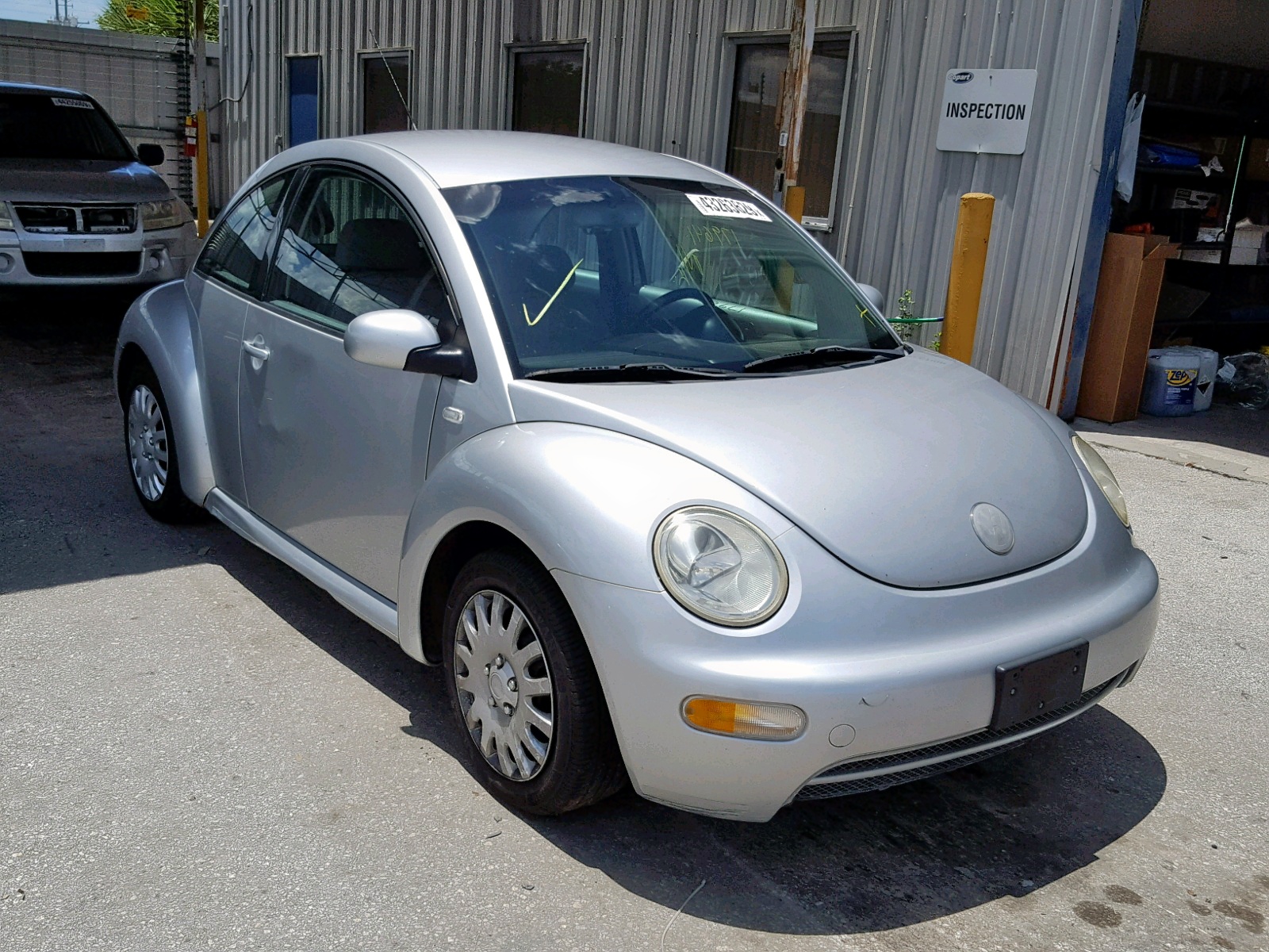 Volkswagen New Beetle 2003