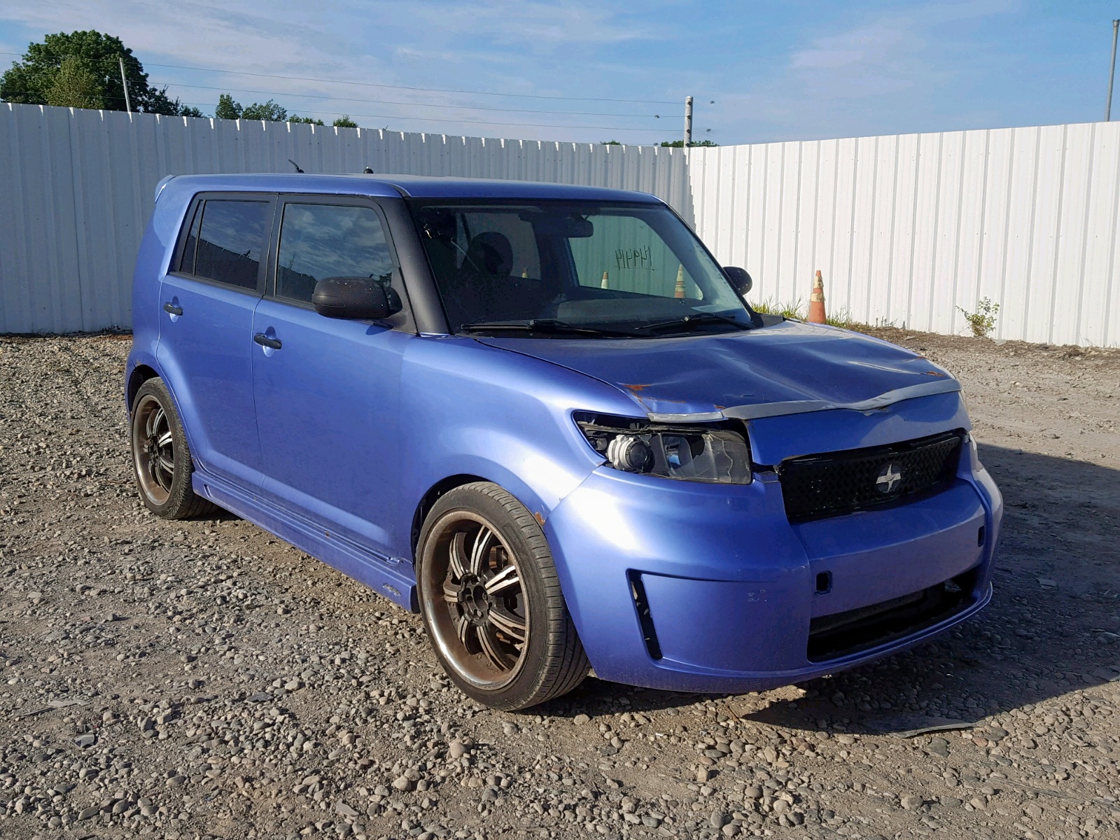 Scion XB 2010