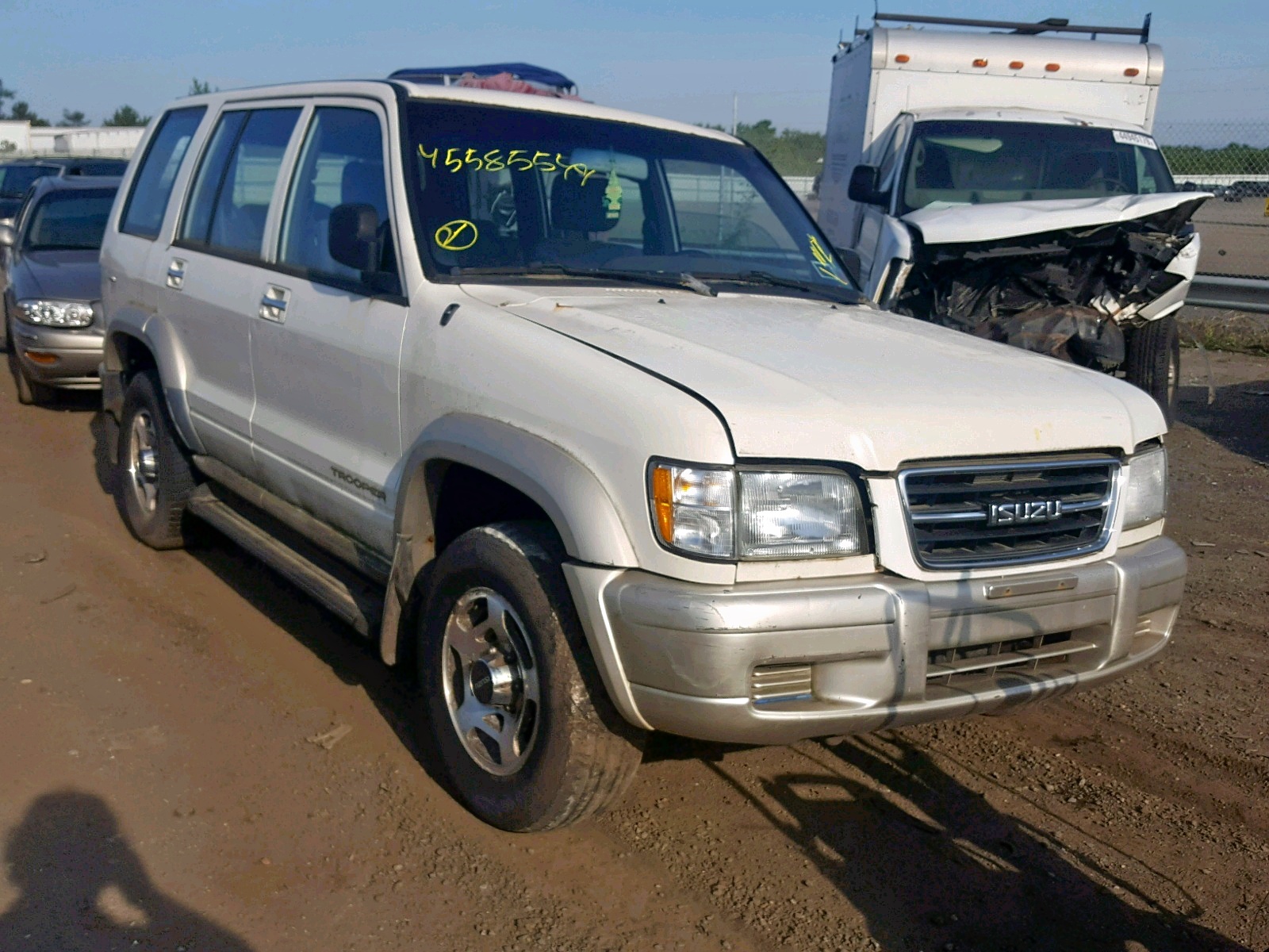 ISUZU TROOPER S 1998, JACDJ58X7W7909655 — Auto Auction Spot