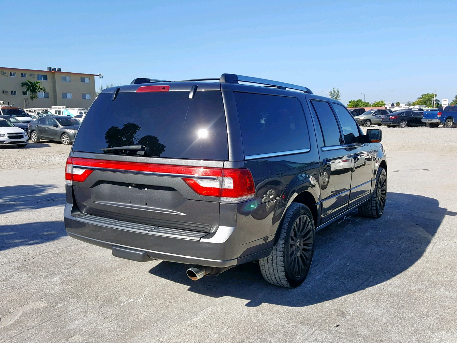 Lincoln Navigator 2016