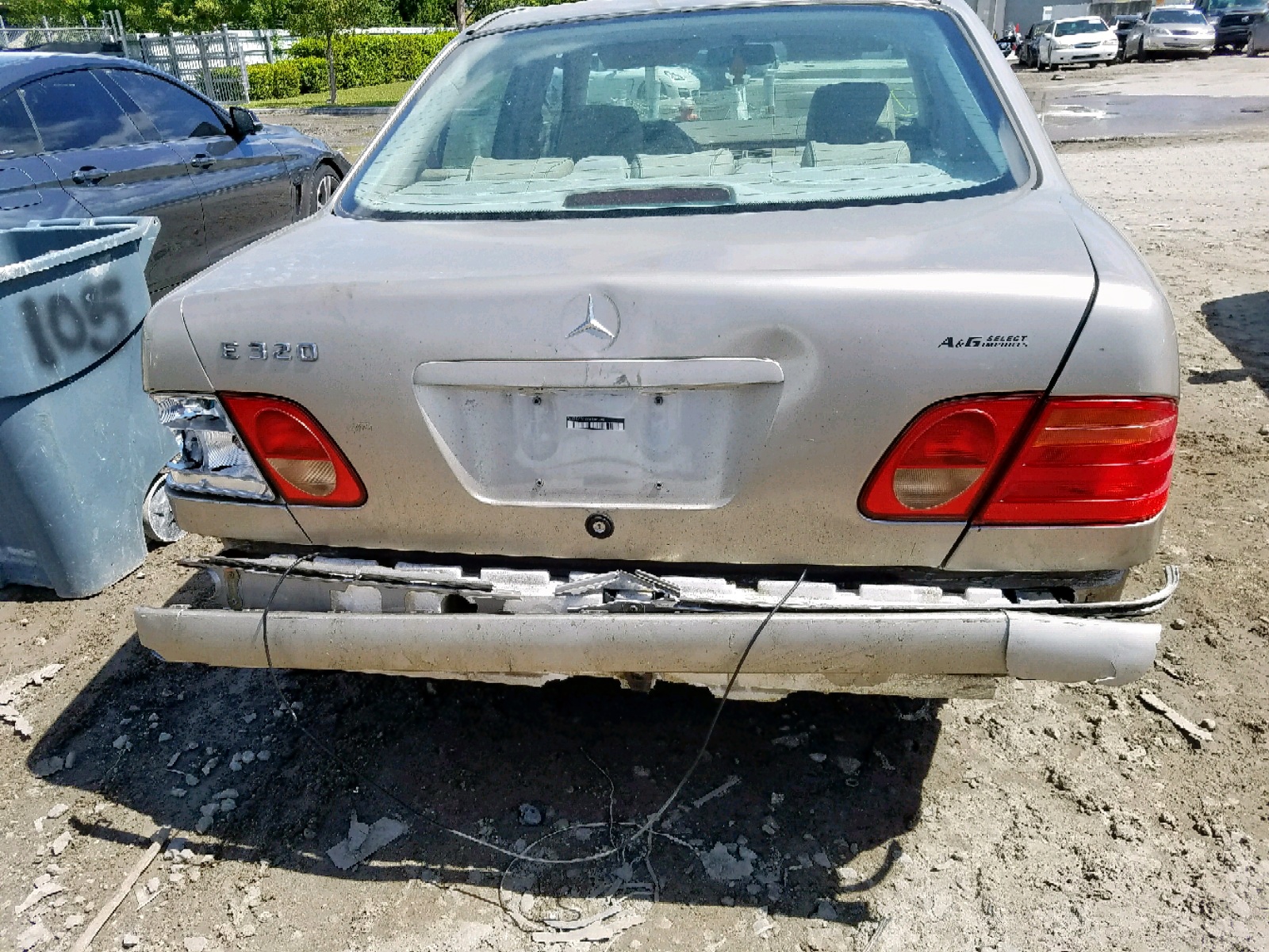 WDBJF65H1XA896395 1999 Mercedes-Benz E 320