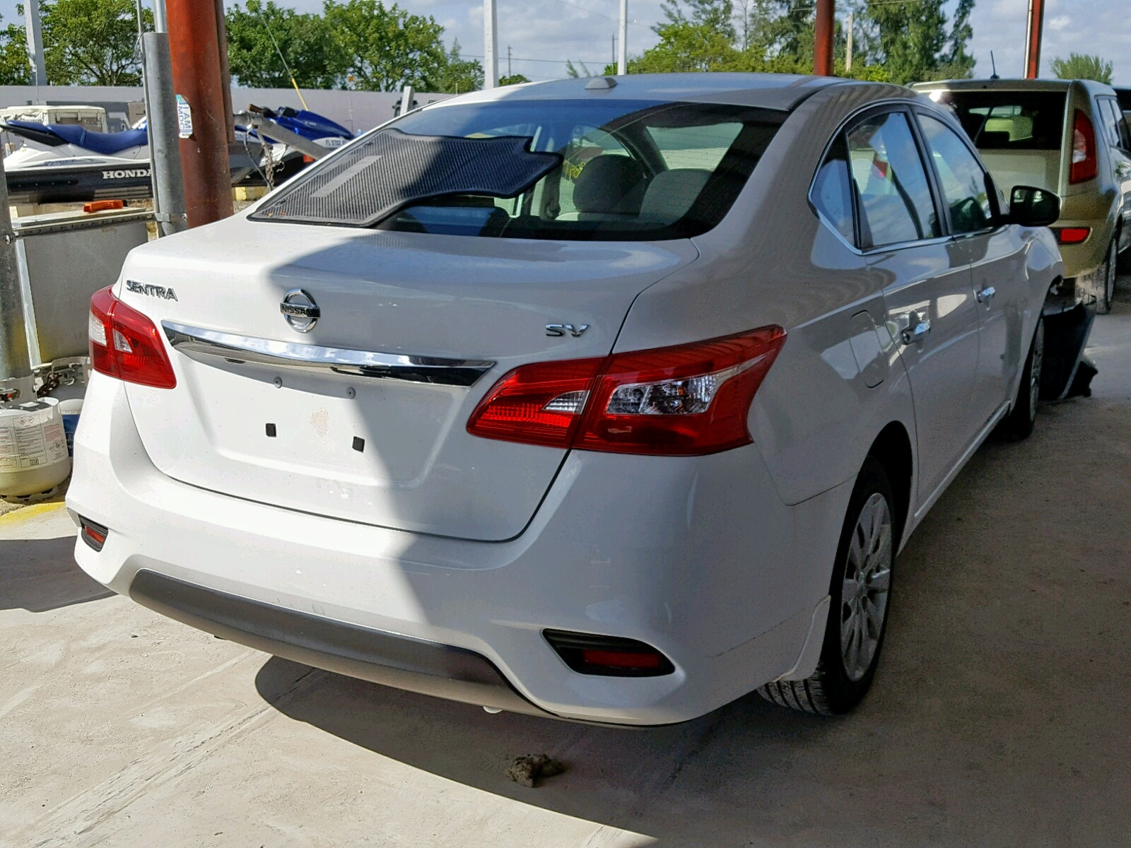 3N1AB7AP0HY328042 NISSAN SENTRA 2017