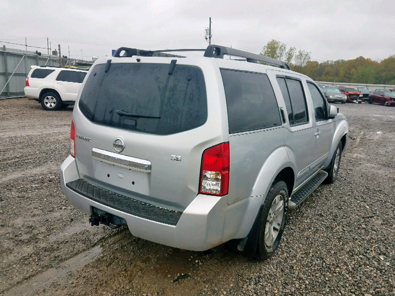 Nissan Pathfinder 2010