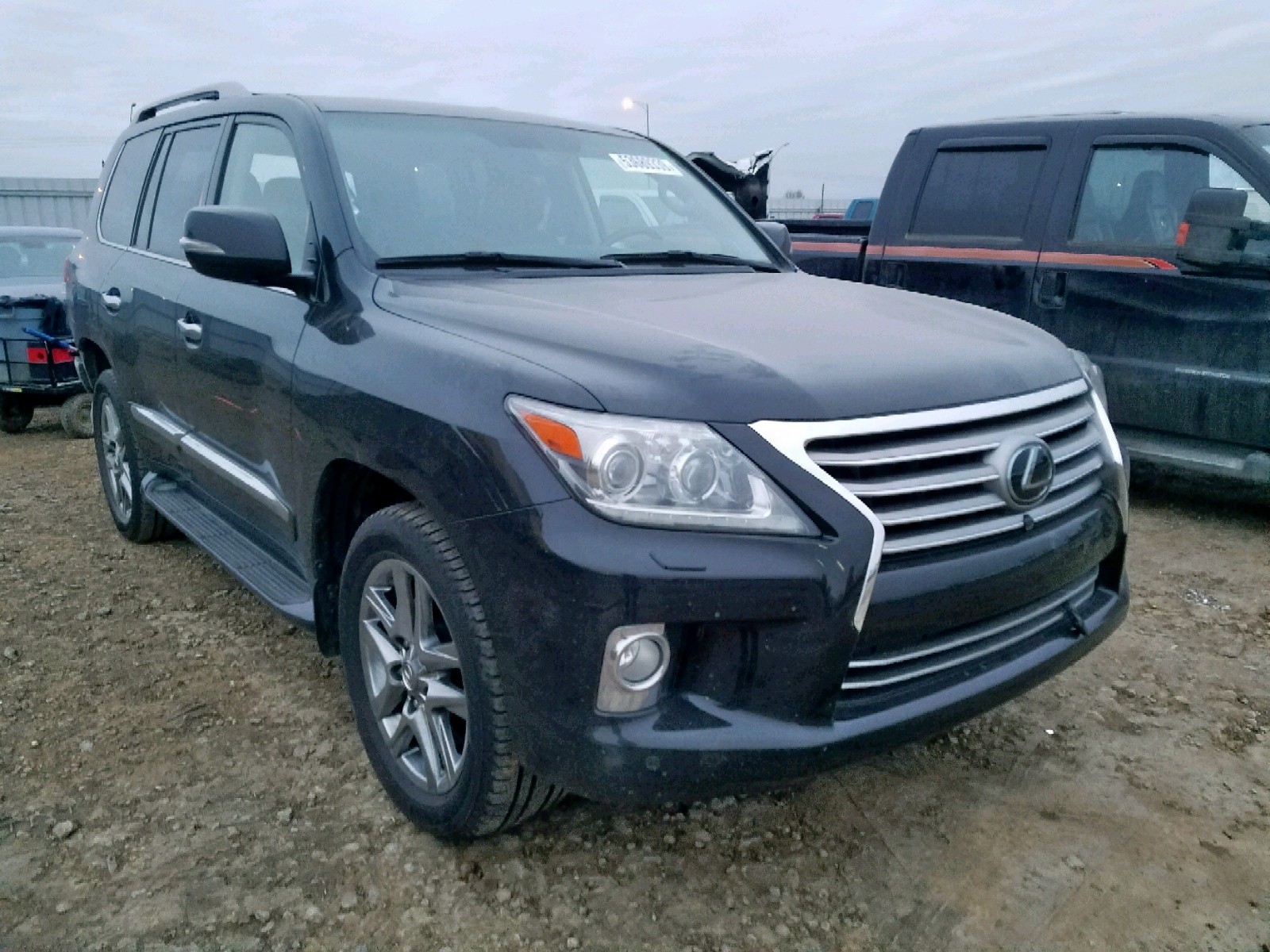 Lexus LX 570 2013