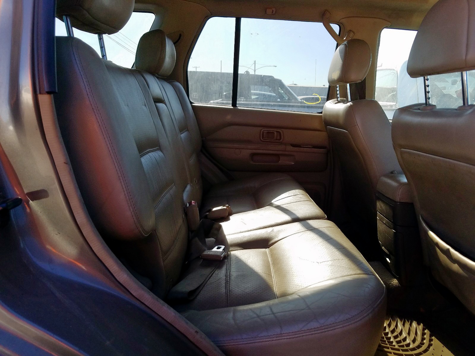 Lot #3304544441 2001 NISSAN PATHFINDER