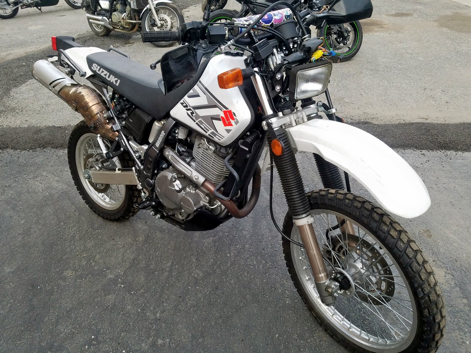 Сузуки dr 650 se