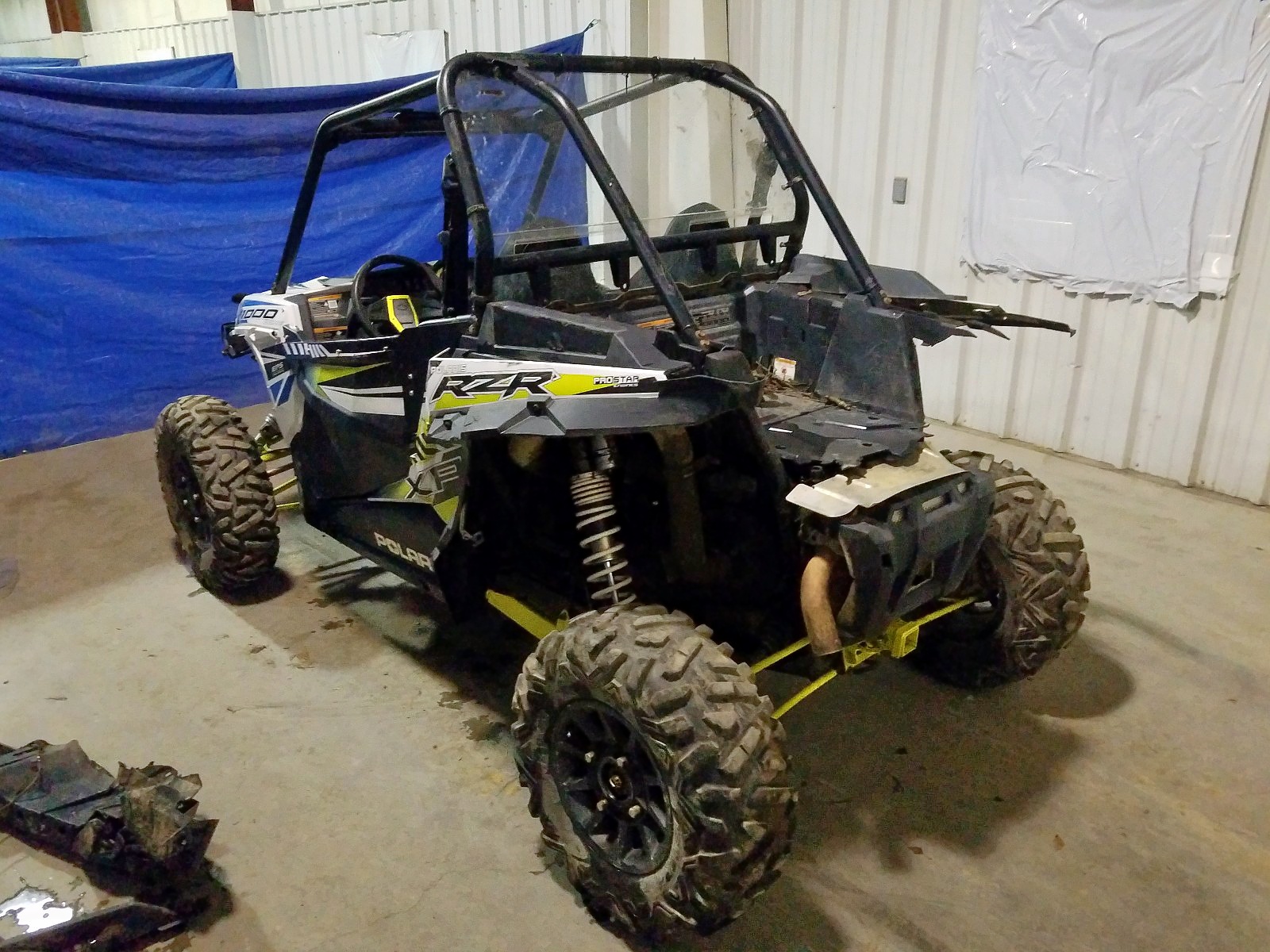 Salvage 2017 POLARIS SIDEBYSIDE for Auction
