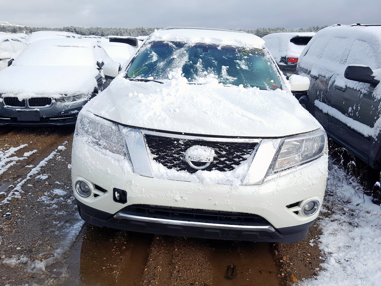 2015 Nissan Pathfinder S VIN: 5N1AR2MM9FC685511 Lot: 58705069