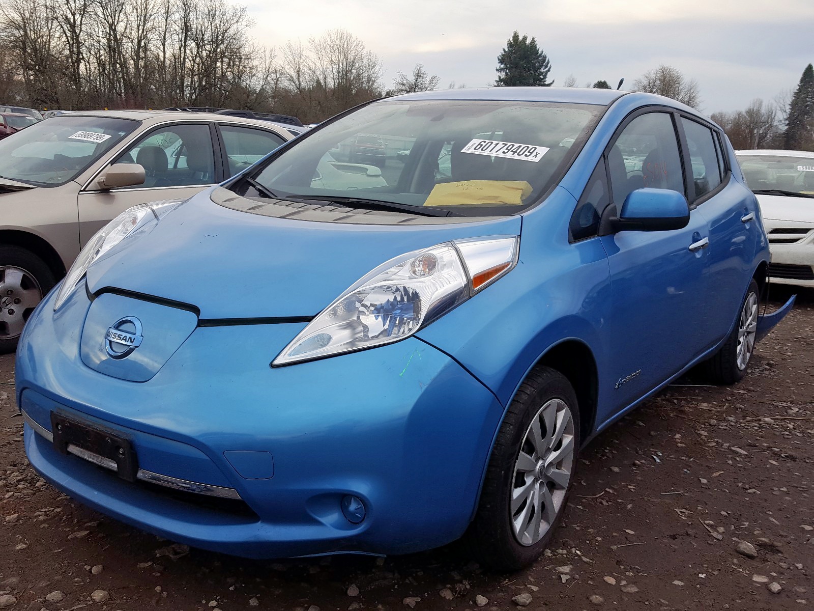 Nissan leaf s