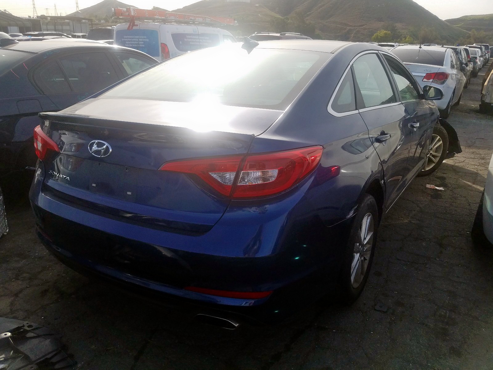 VIN 5NPE24AFXHH446973 2017 HYUNDAI SONATA no.4