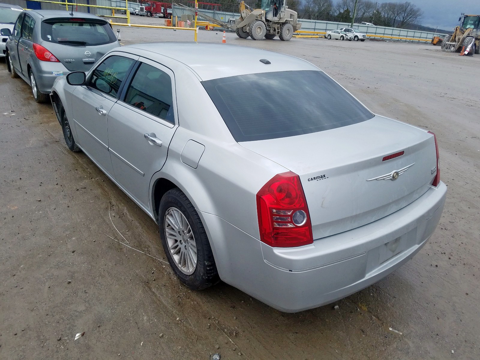 2010 CHRYSLER 300 TOURING For Sale TN NASHVILLE Mon