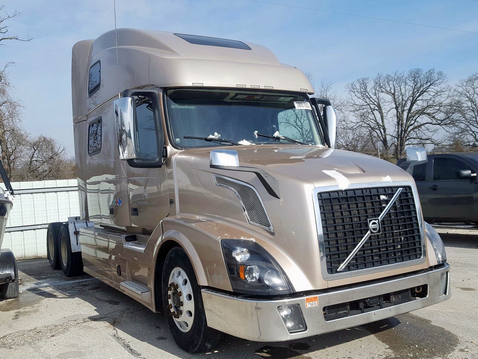 2015 Volvo VN VNL for sale at Copart Rogersville, MO Lot 29057500