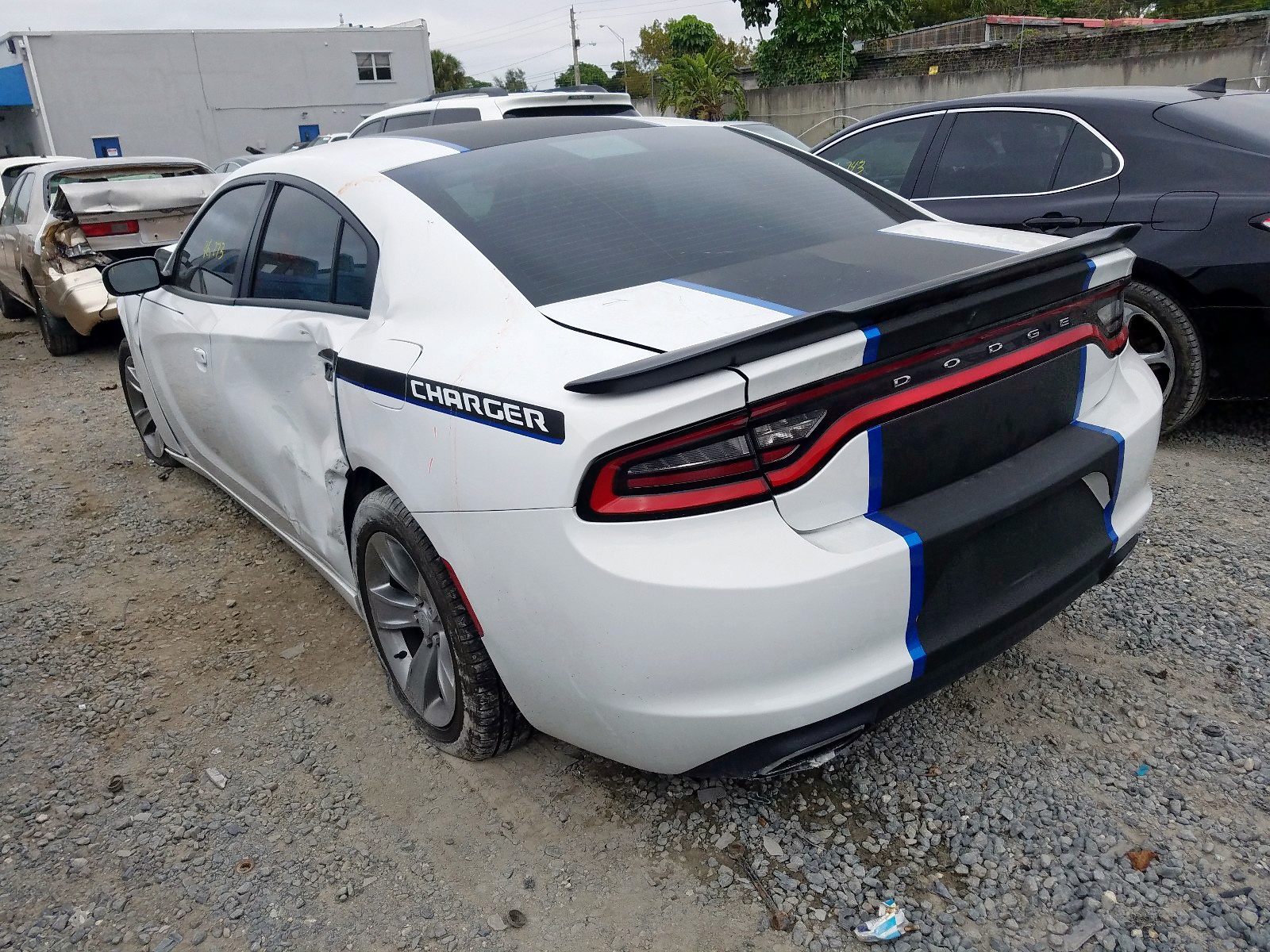 2015 Dodge Charger Se VIN: 2C3CDXBG1FH832587 Lot: 30650840