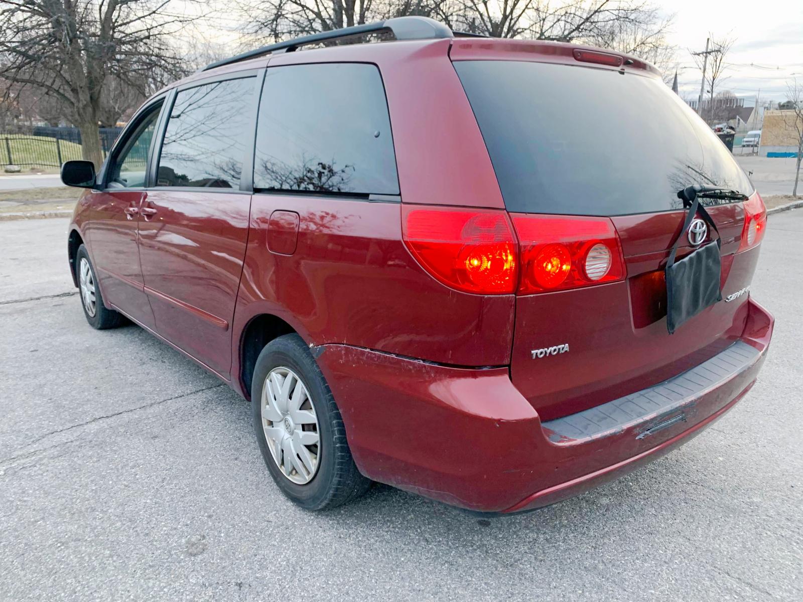 Toyota Sienna 2009