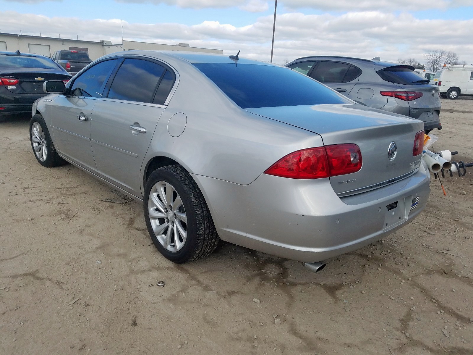 2007 Buick Lucerne Cx 4.6L 8 in IN - Indianapolis (1G4HE57Y97U224833 ...