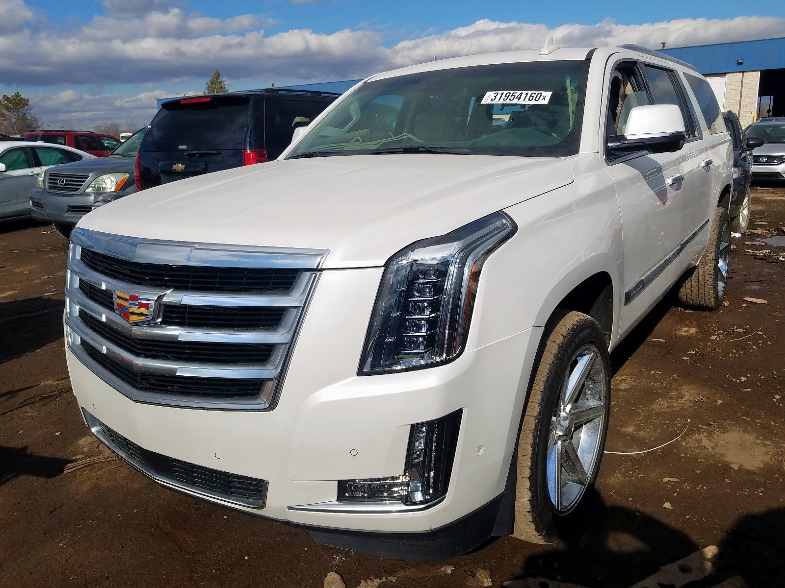 2019 Cadillac Escalade E 6.2L 8 in MI Detroit (1GYS4JKJ5KR150459) for