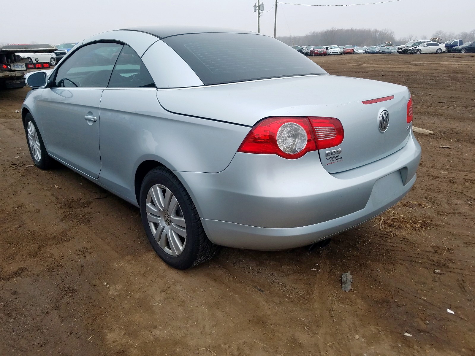 2007 Volkswagen EOS 2.0T for sale at Copart Portland, MI Lot# 34149180 ...