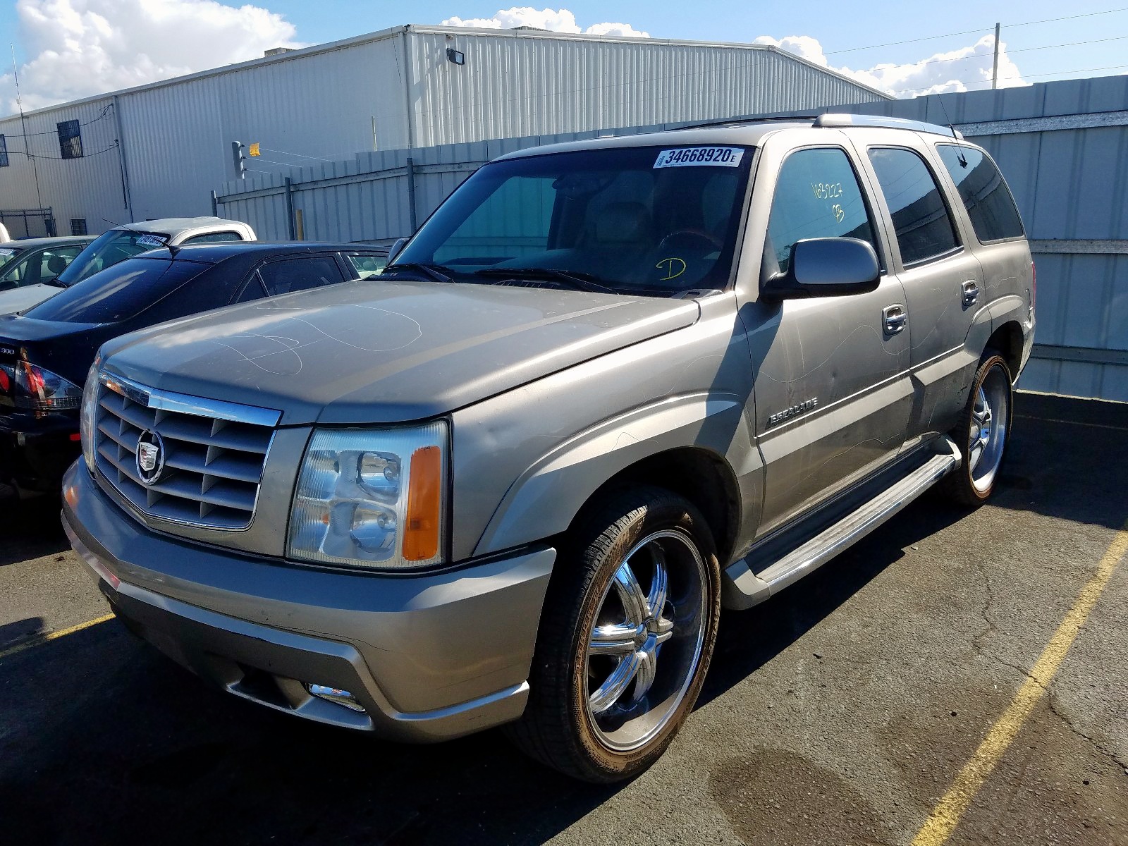 2002 cadillac escalade luxury