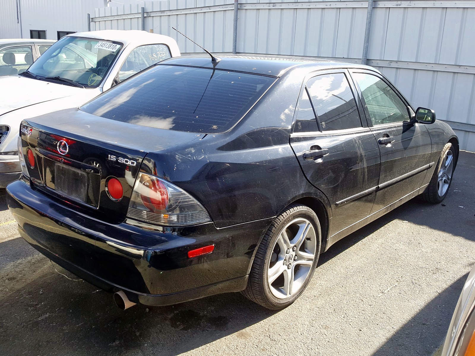 Lexus is 300 2002