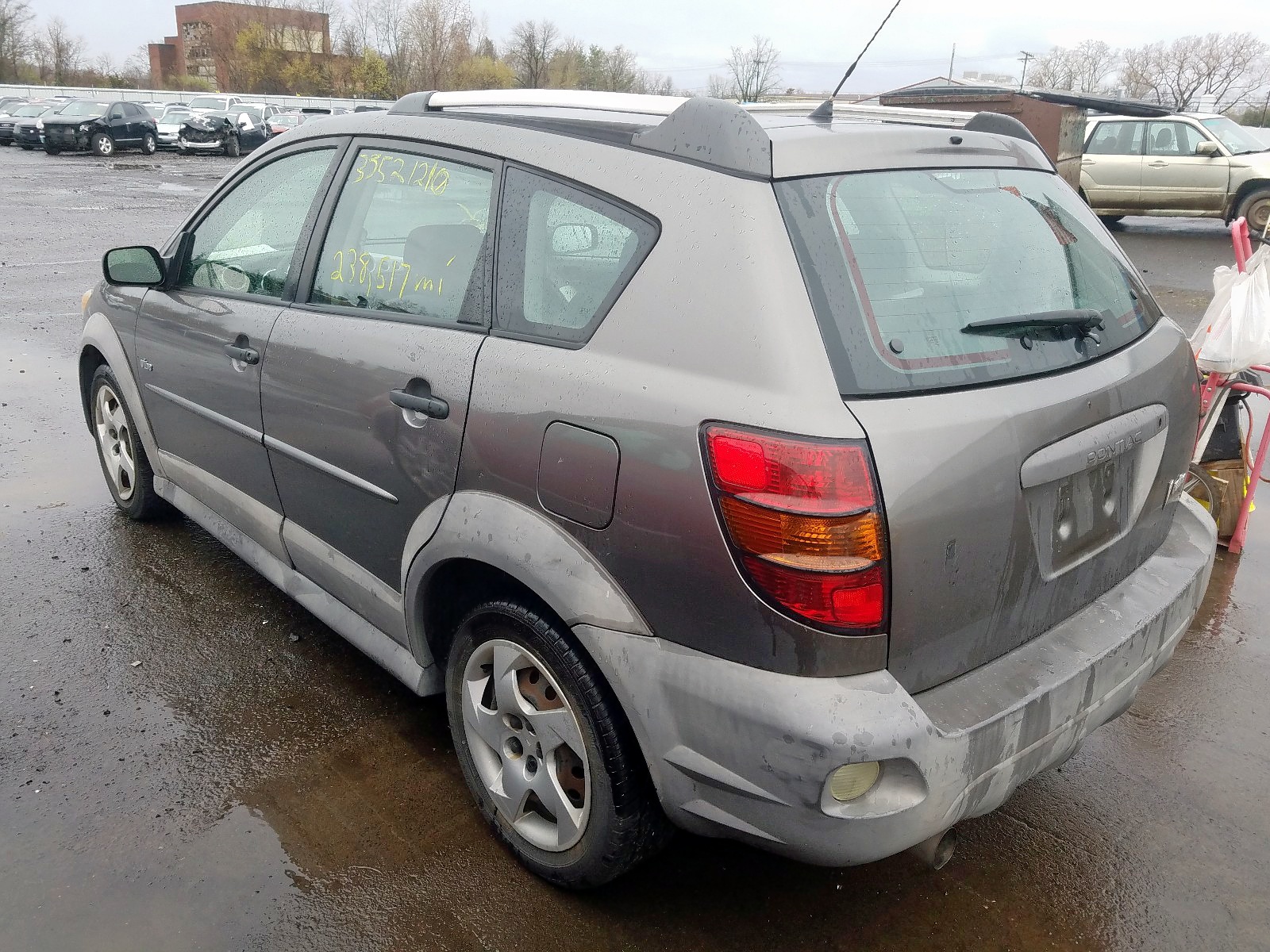 Вайб 2007. Стекла для фар понтиак вайб.