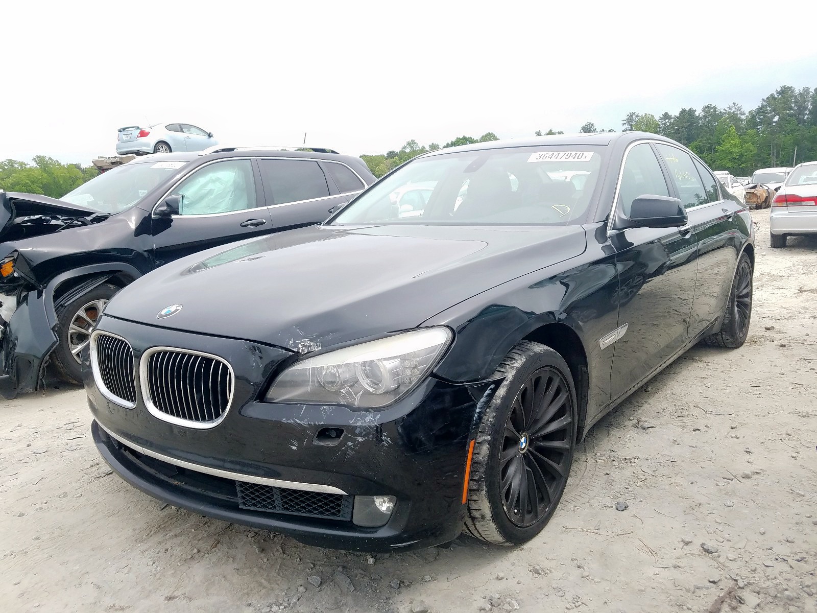 Bmw 740 2011