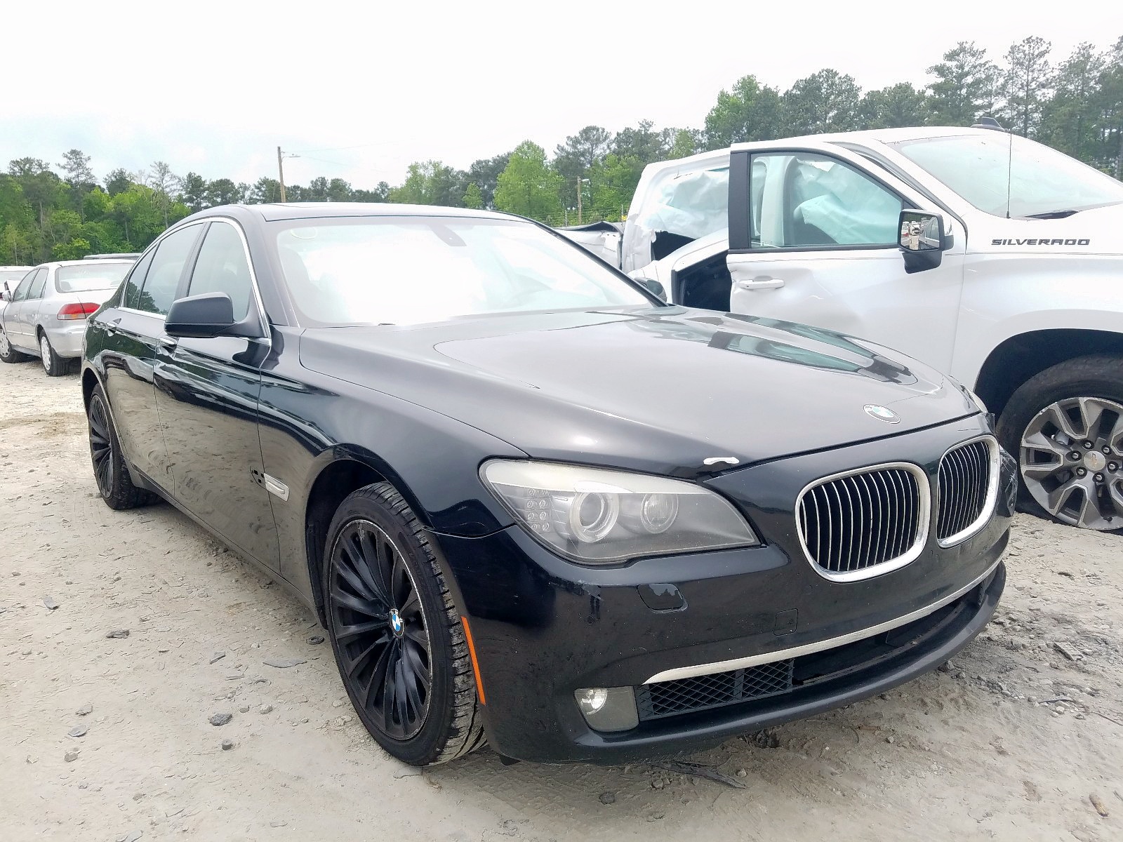 Bmw 740 2011