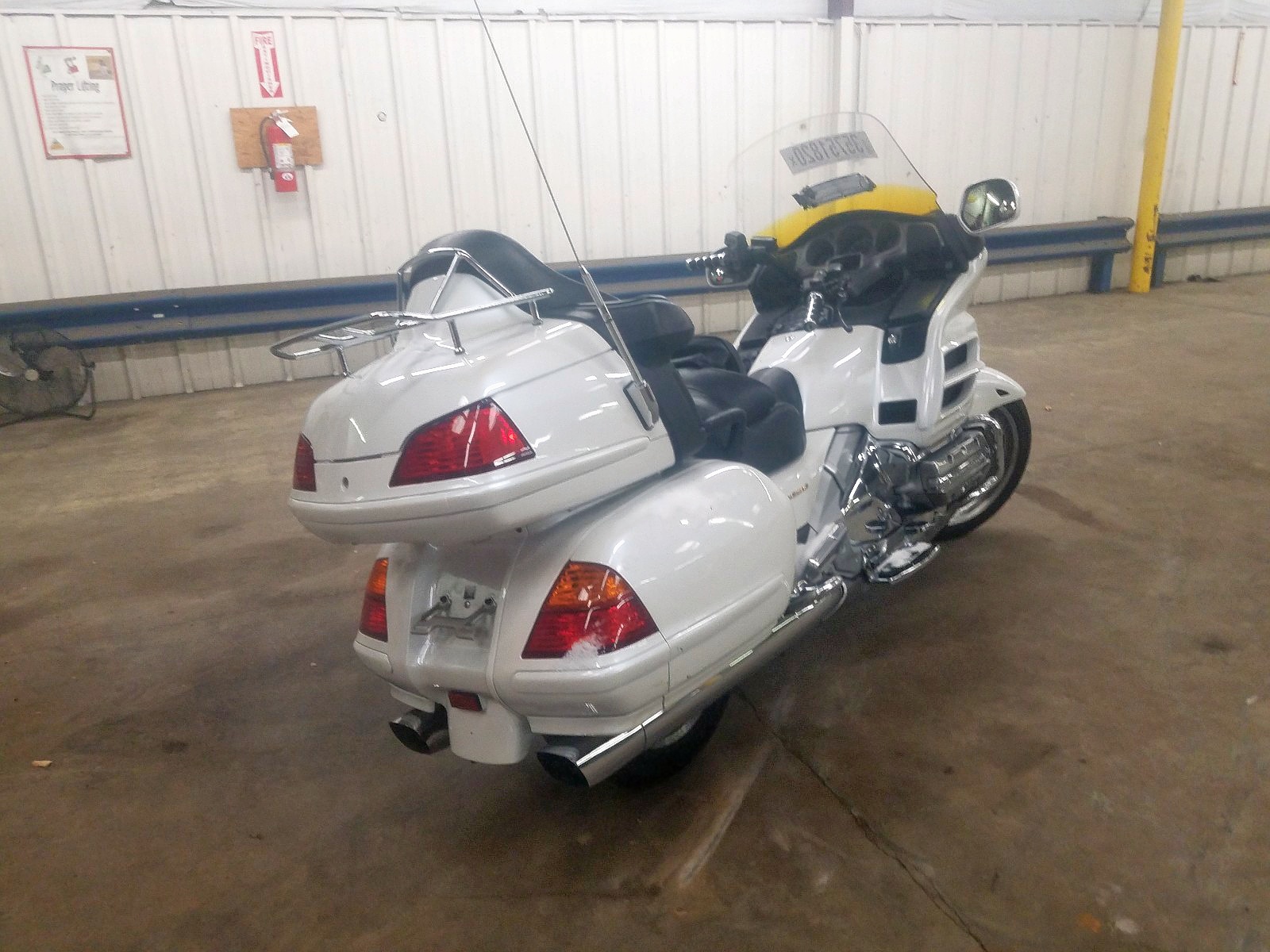 2001 honda gl1800