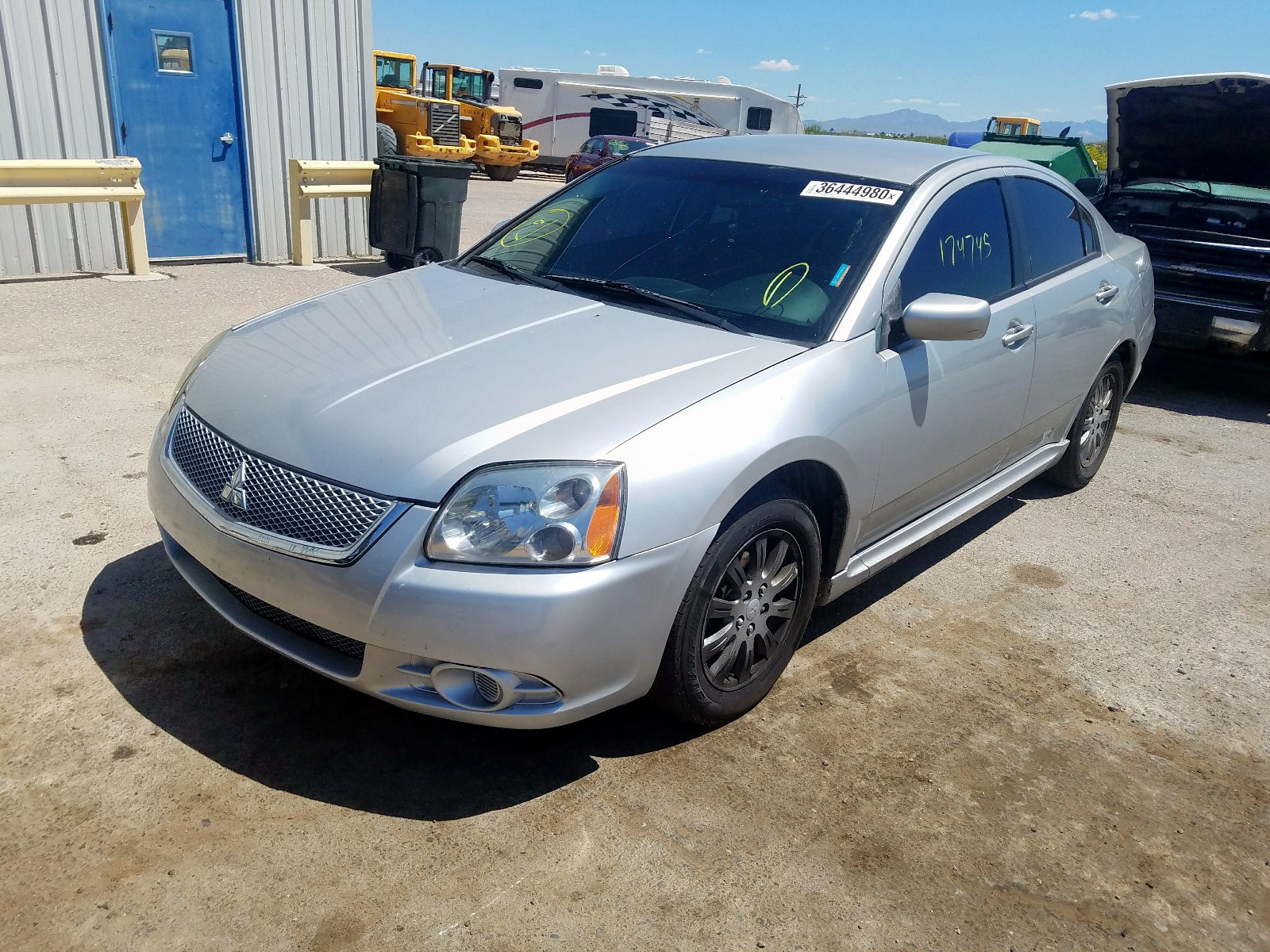 Mitsubishi galant 2010