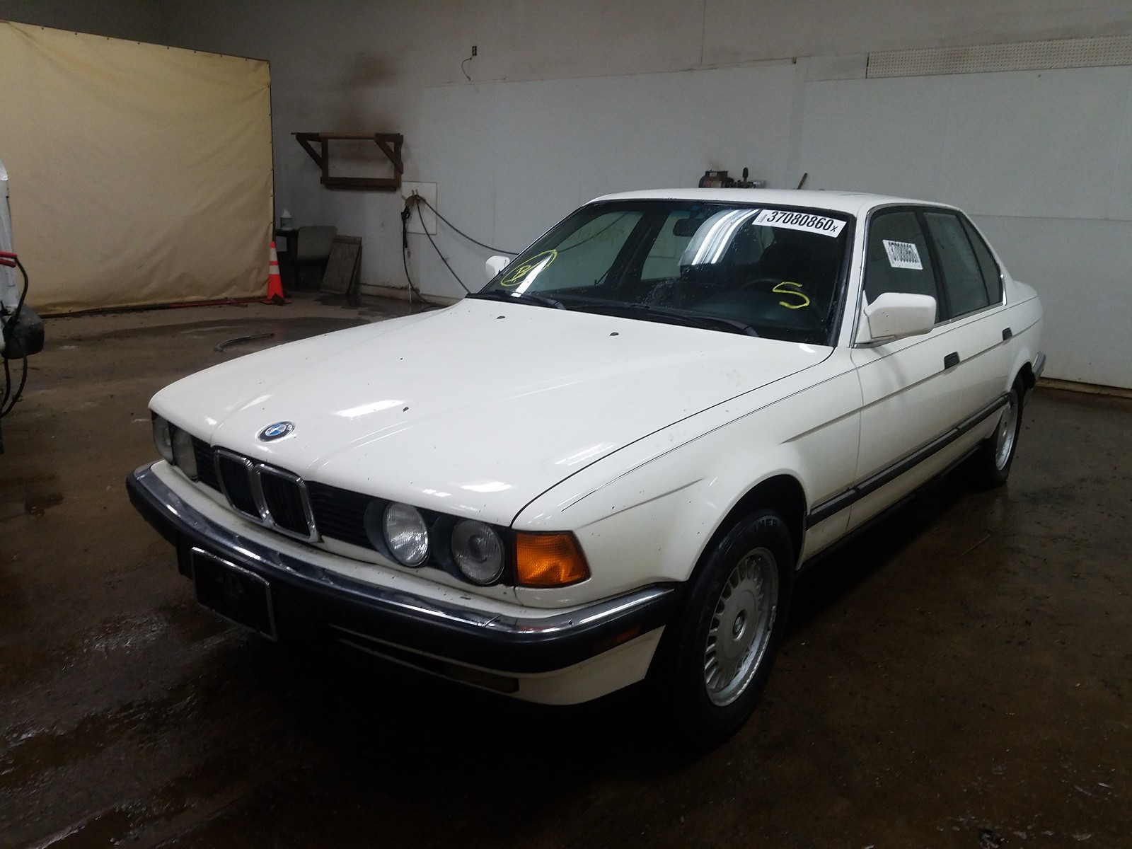 1988 BMW 735 I AUTOMATIC for Sale | MI - FLINT | Mon. May 18, 2020 ...