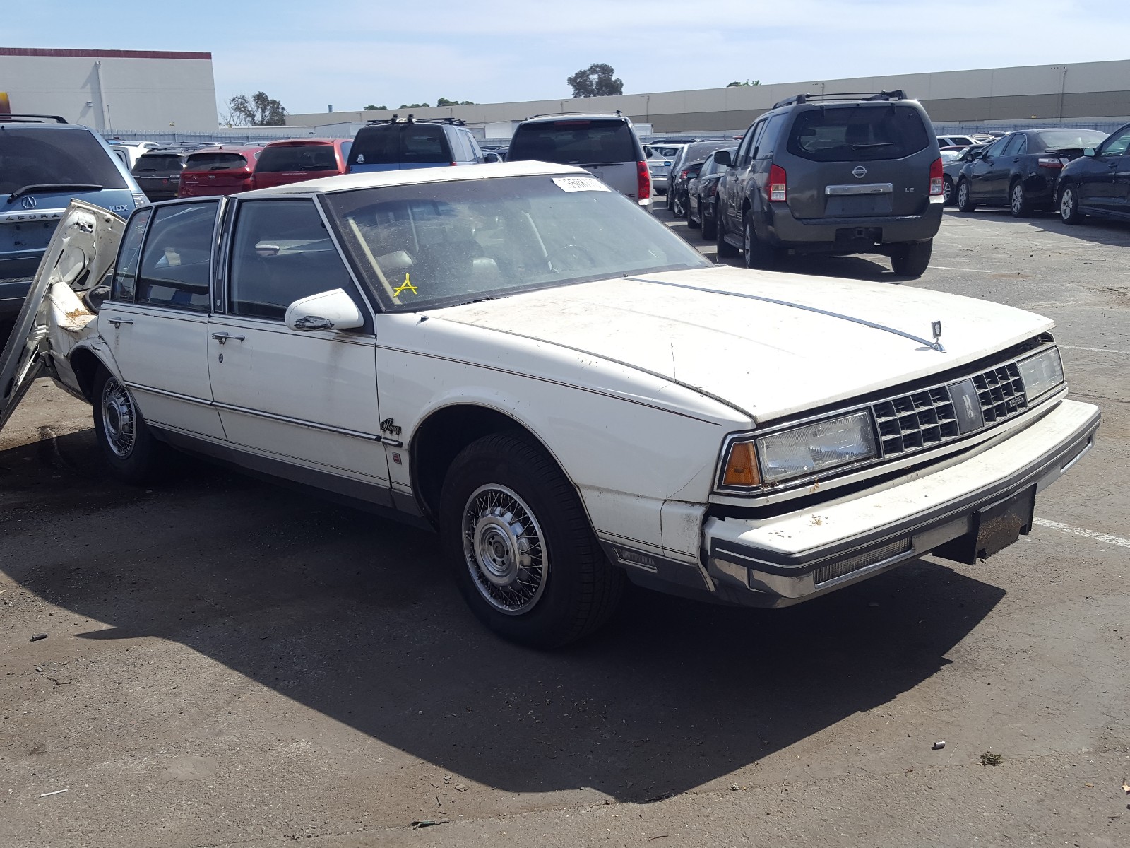 1987 OLDSMOBILE 98 REGENCY BROUGHAM for Sale CA HAYWARD Thu. Jul