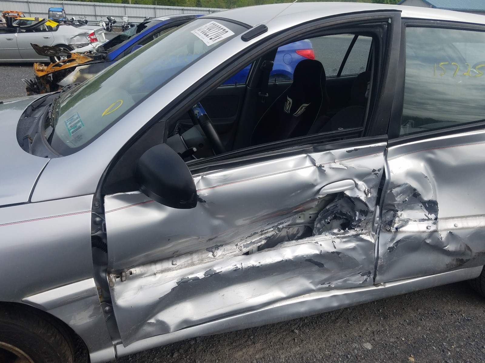 KNADC165456266687 2005 Kia Rio Cinco