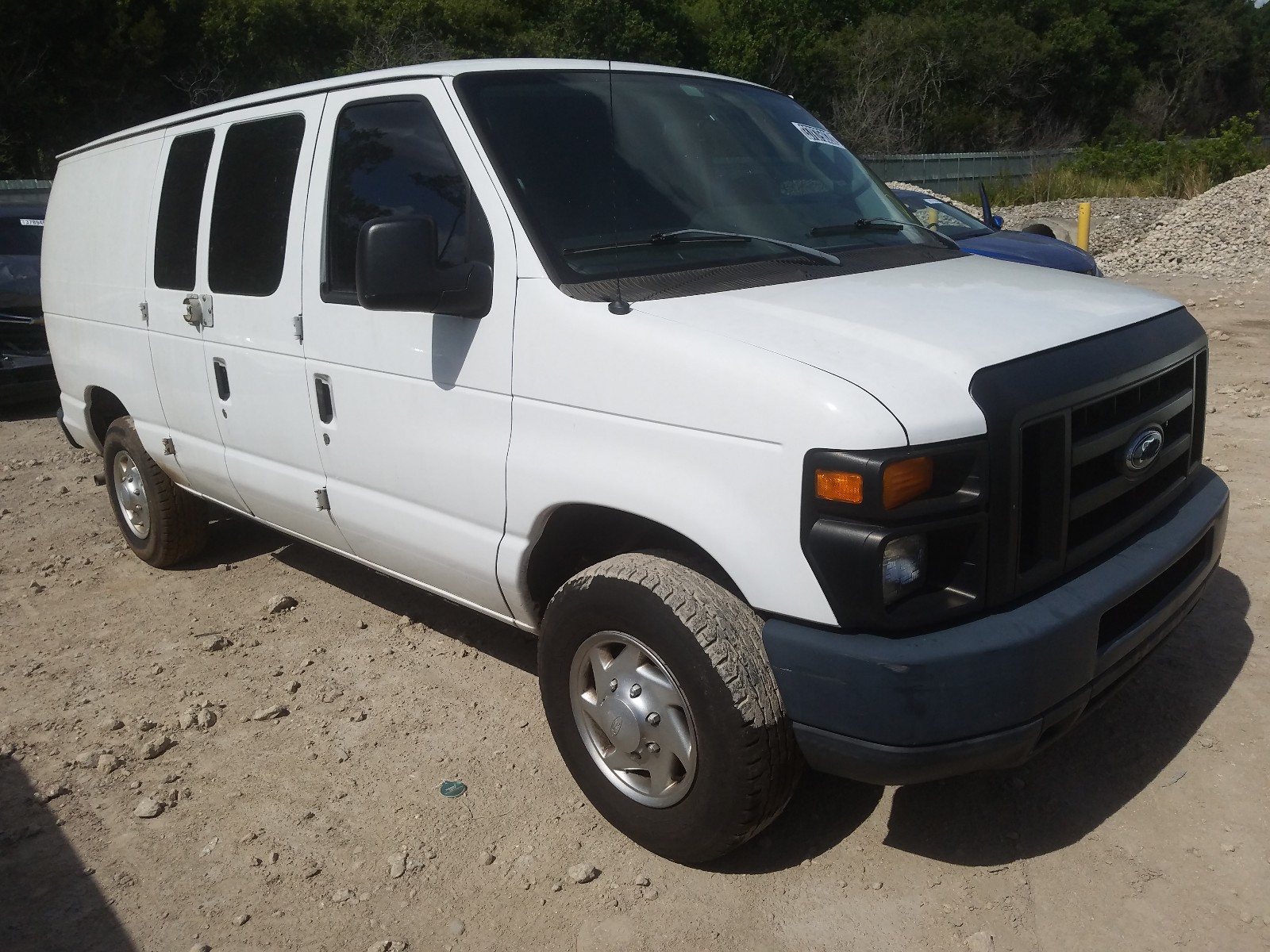 2012 ford econoline e250 van