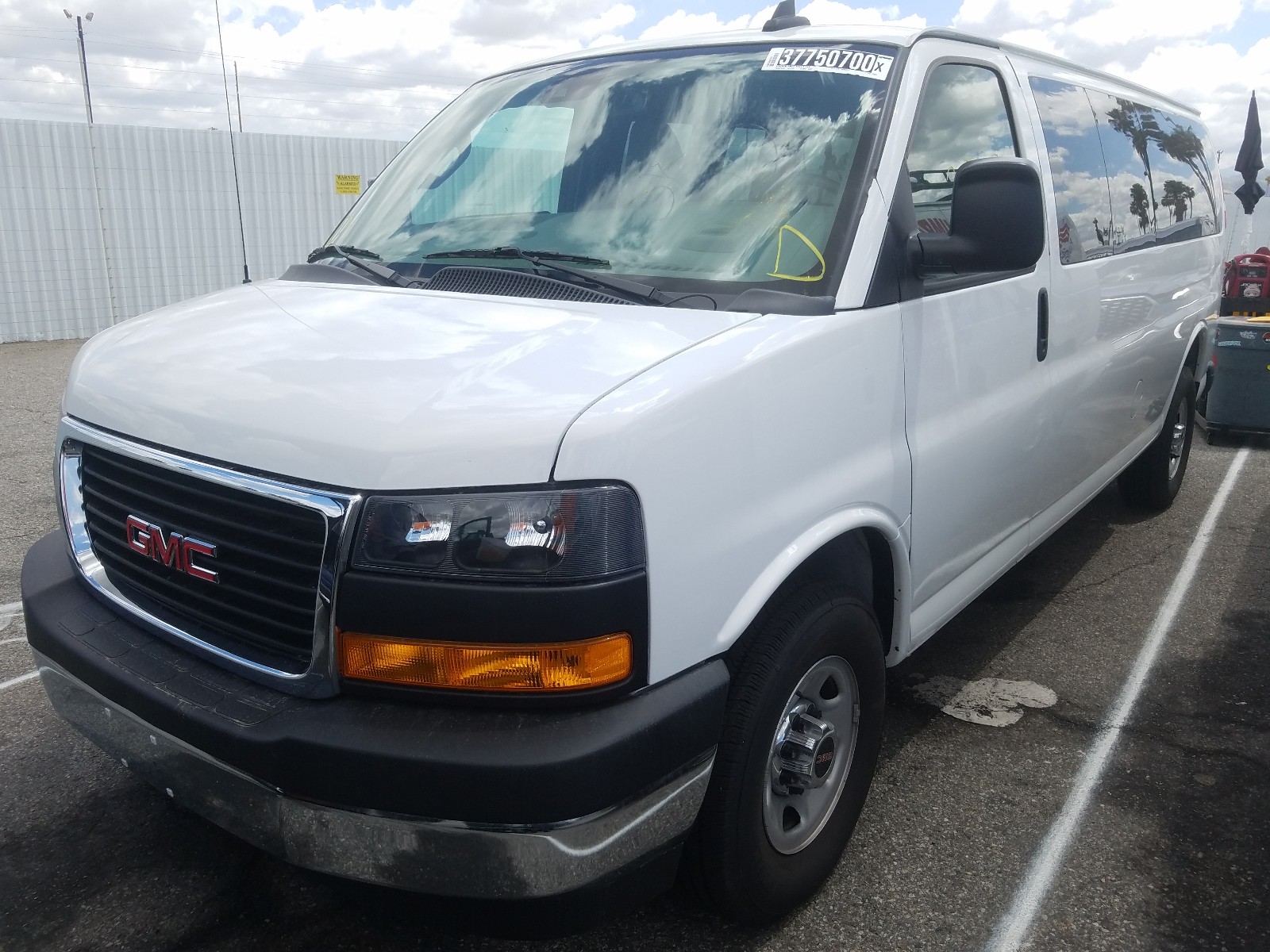 GMC Savana 3500