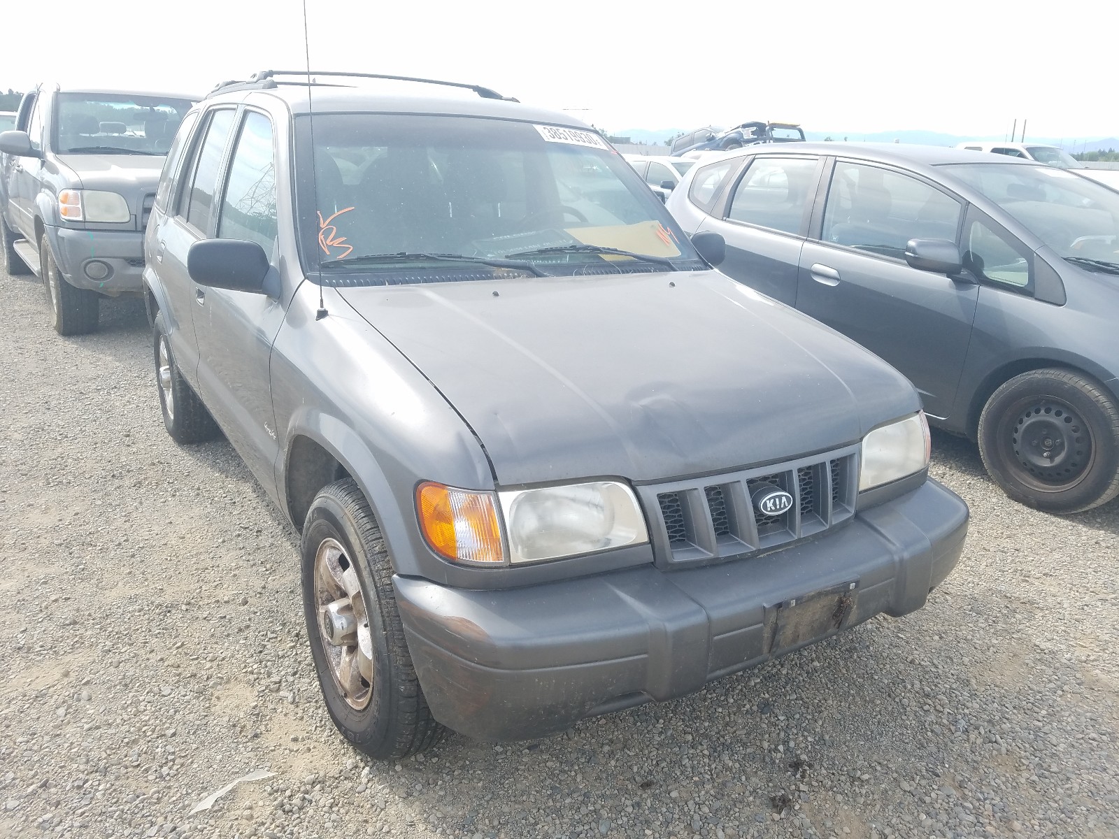 KIA SPORTAGE 2002, KNDJA723525173942 — Auto Auction Spot