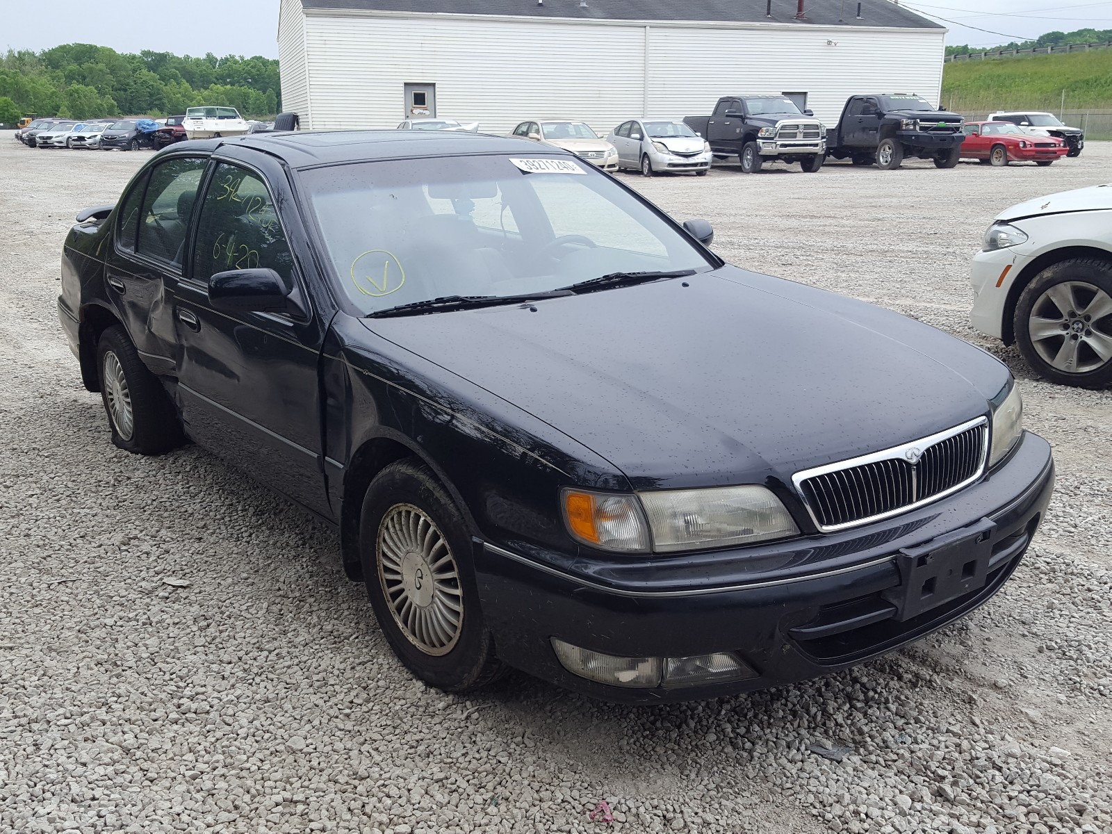 1997 Infiniti I30 for sale at Copart Northfield, OH Lot# 39271240