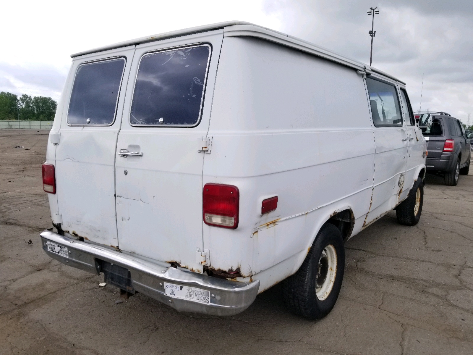 1986 CHEVROLET VAN G20 for Sale MI DETROIT Mon. Sep 07, 2020