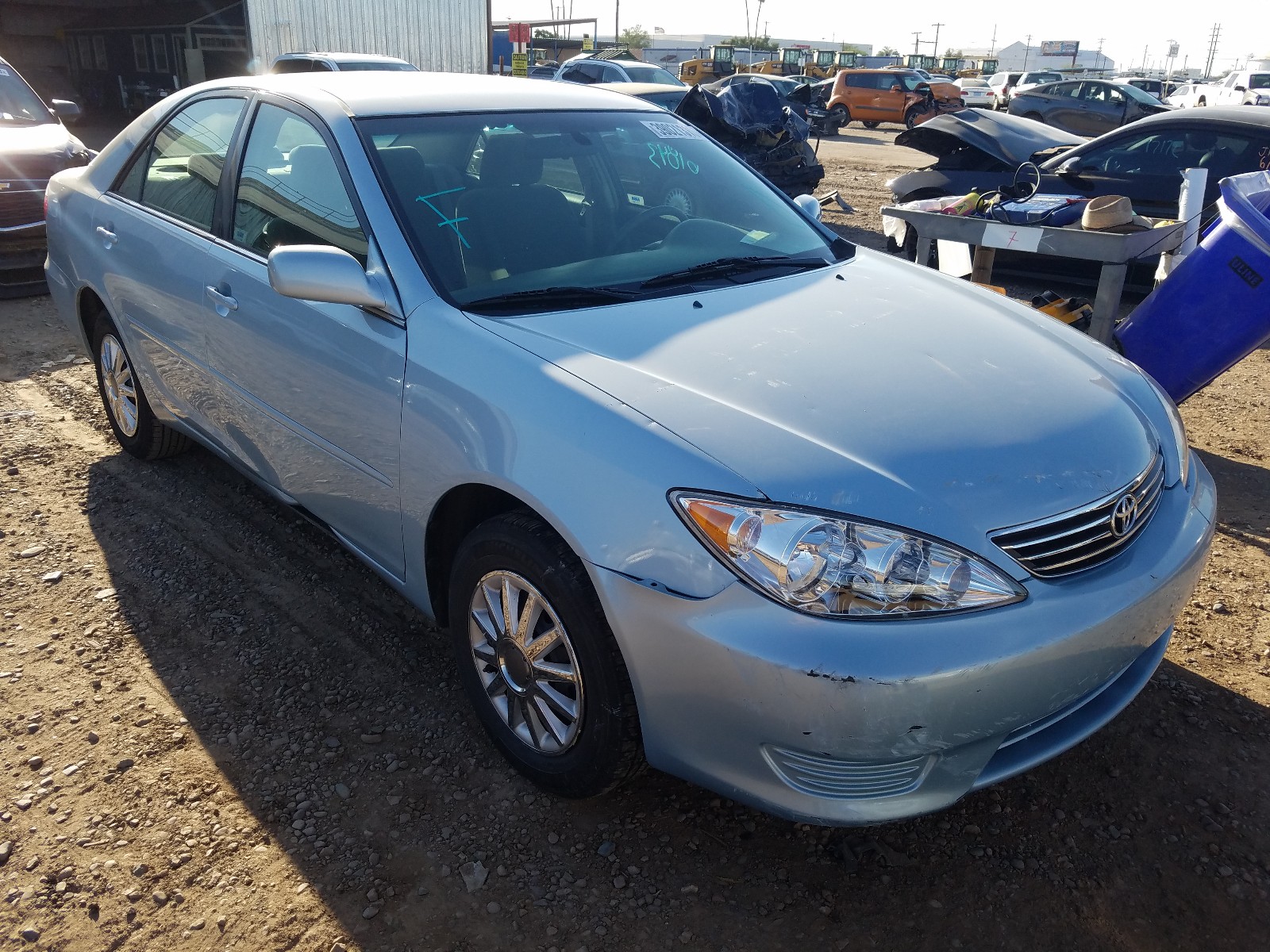 2005 Toyota Camry LE for sale at Copart Phoenix, AZ Lot