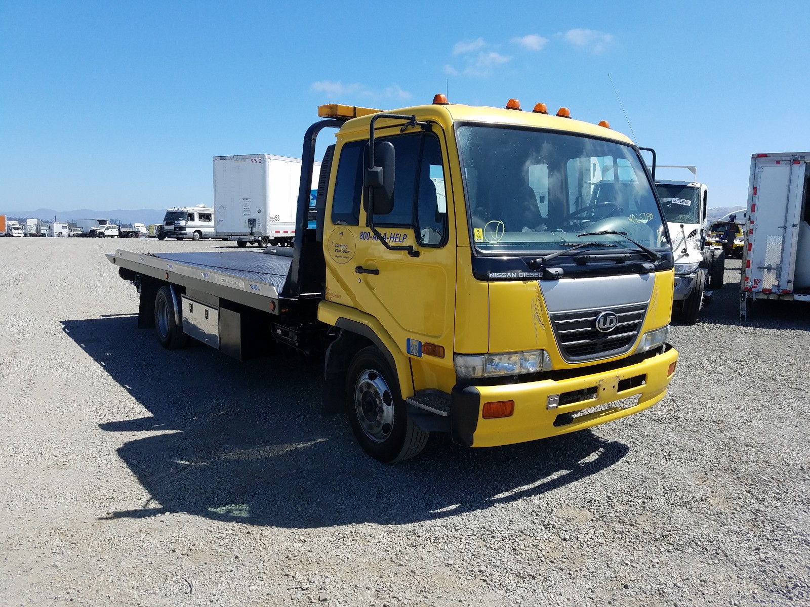 NISSAN DIESEL UD2300 2007, JNALC80H07AK60334 — Auto Auction Spot