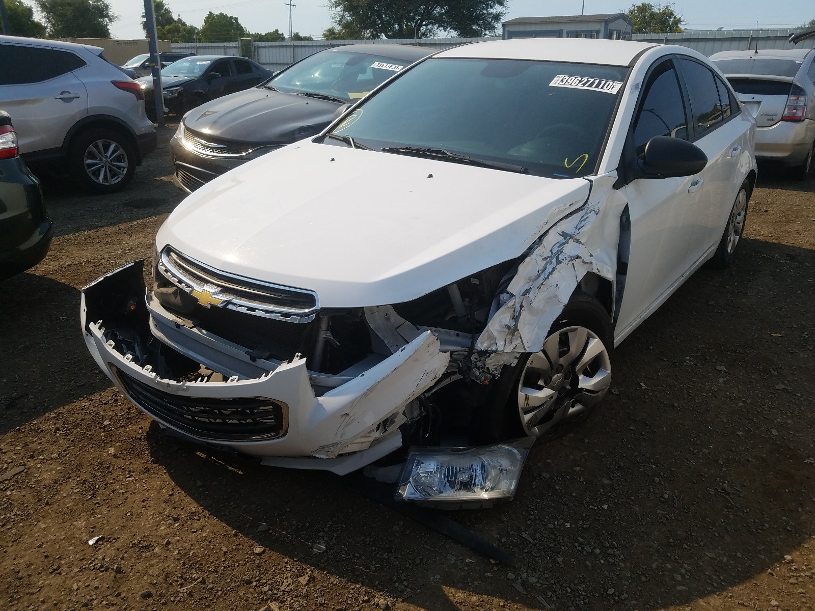 2015 Chevrolet Cruze - Image 2