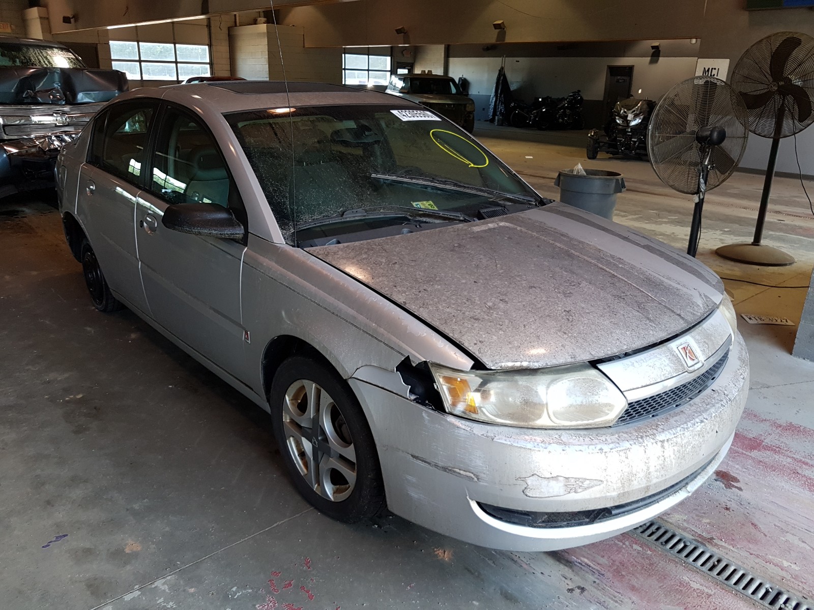 2005 Saturn ion Redline