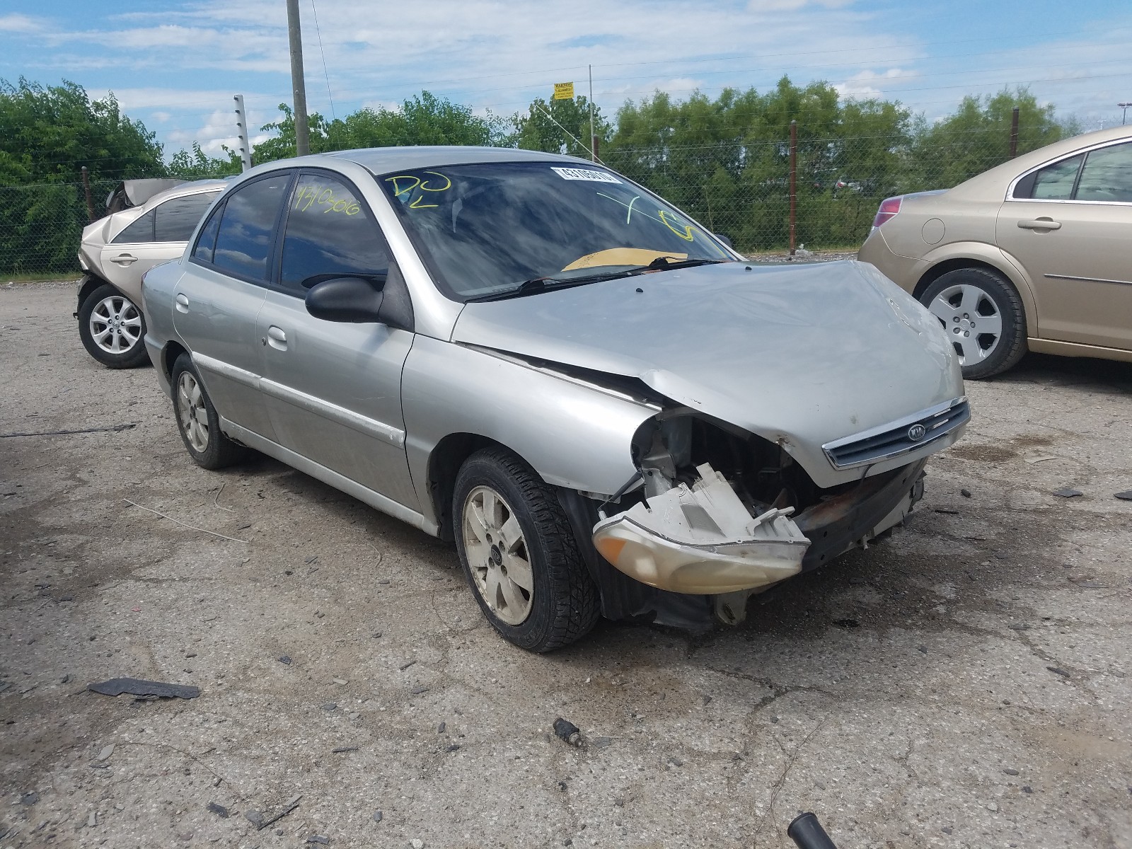 2001 kia rio 1 5l 4 in in indianapolis knadc123x16039485 for sale autobidmaster autobidmaster