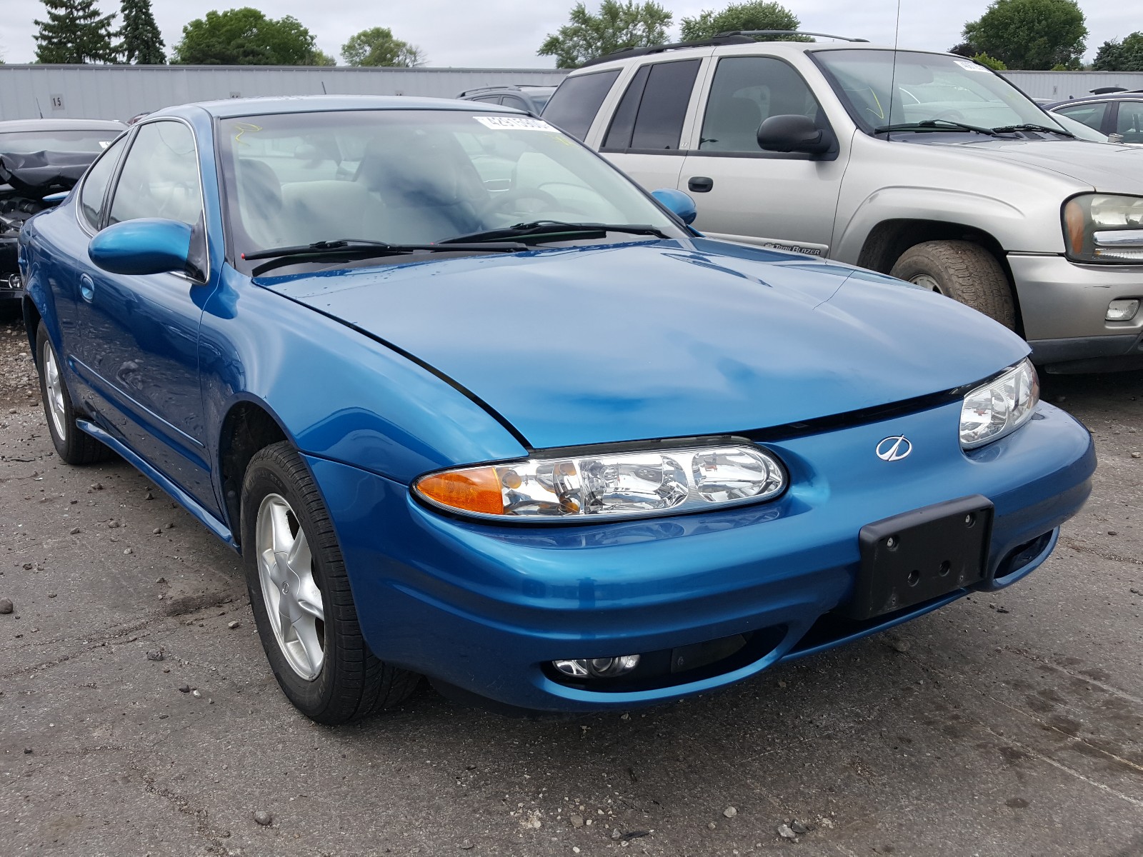 2000 oldsmobile alero gl for sale at copart cudahy wi lot 42915900 salvagereseller com salvagereseller com