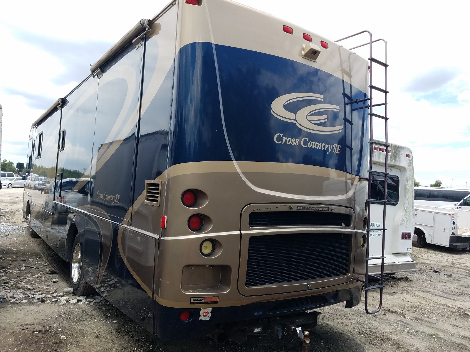 2006 FREIGHTLINER CHASSIS X LINE MOTOR HOME for Sale | FL - TAMPA SOUTH 2006 Freightliner Chassis X Line Motorhome