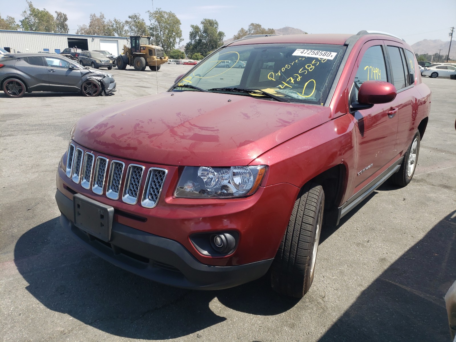 Jeep Compass красный