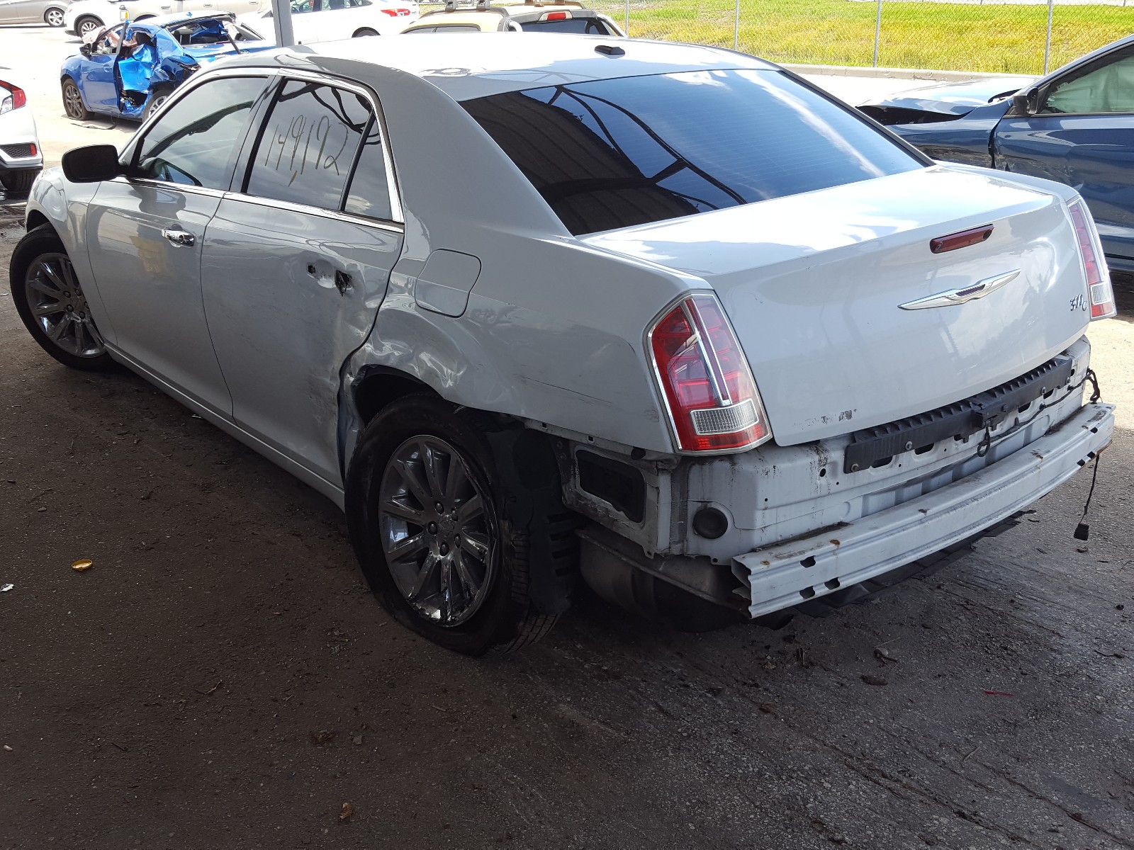 2014 Chrysler 300 - Image 3